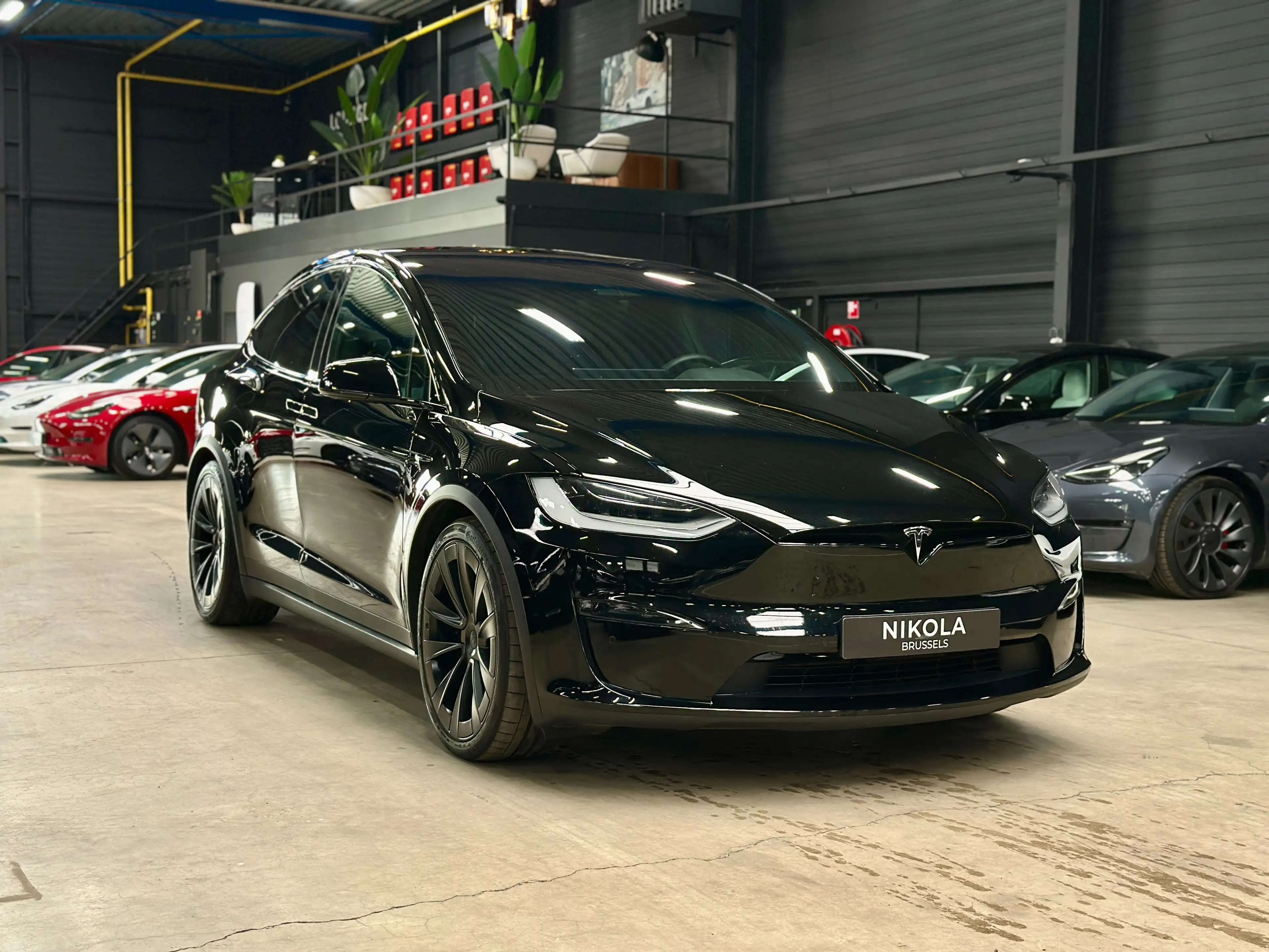Tesla Model X PLAID - FULL SELF DRIVING ACTIVE - BLACK INTERIOR — photo 7
