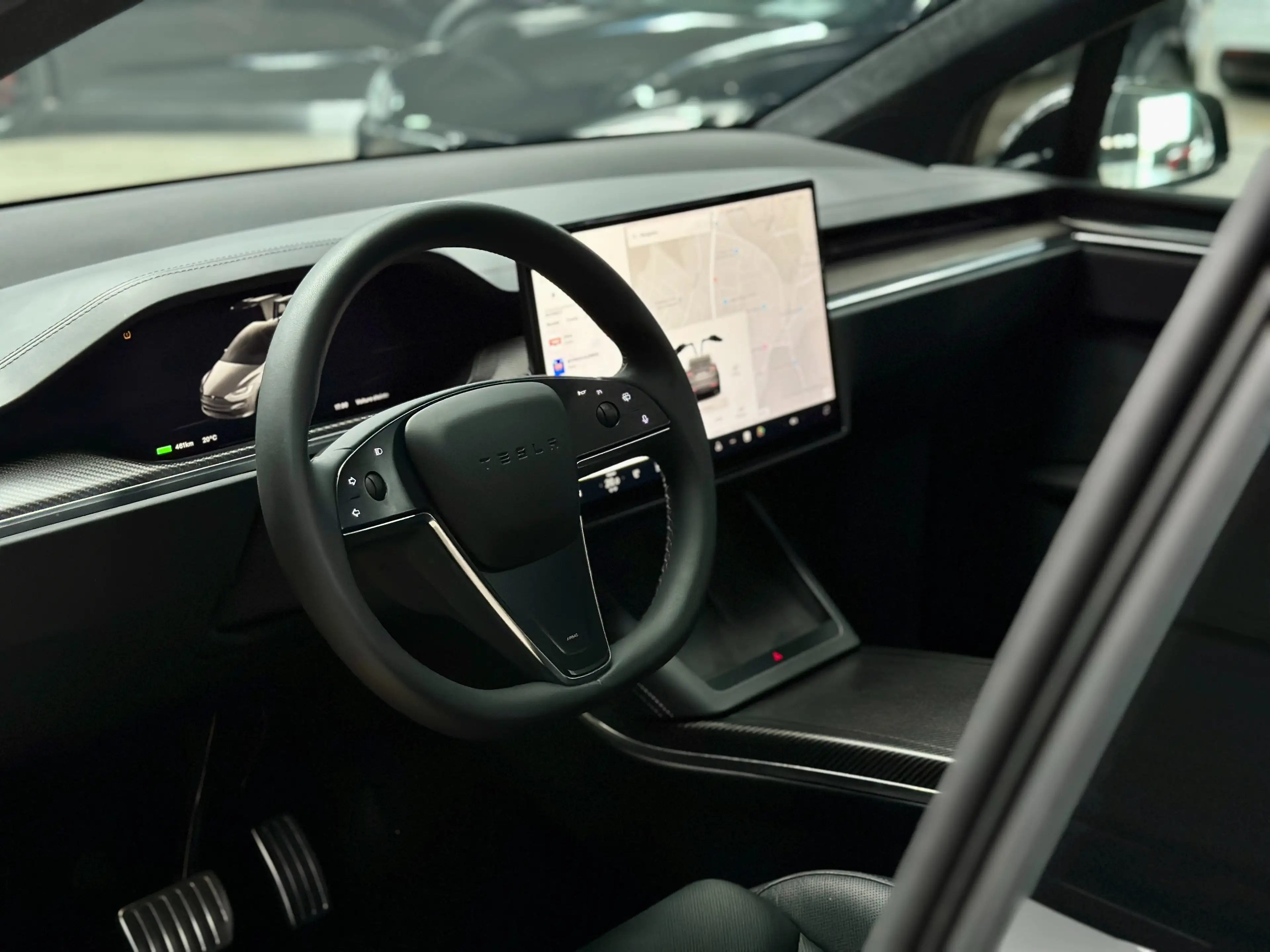 Tesla Model X PLAID - FULL SELF DRIVING ACTIVE - BLACK INTERIOR — photo 11