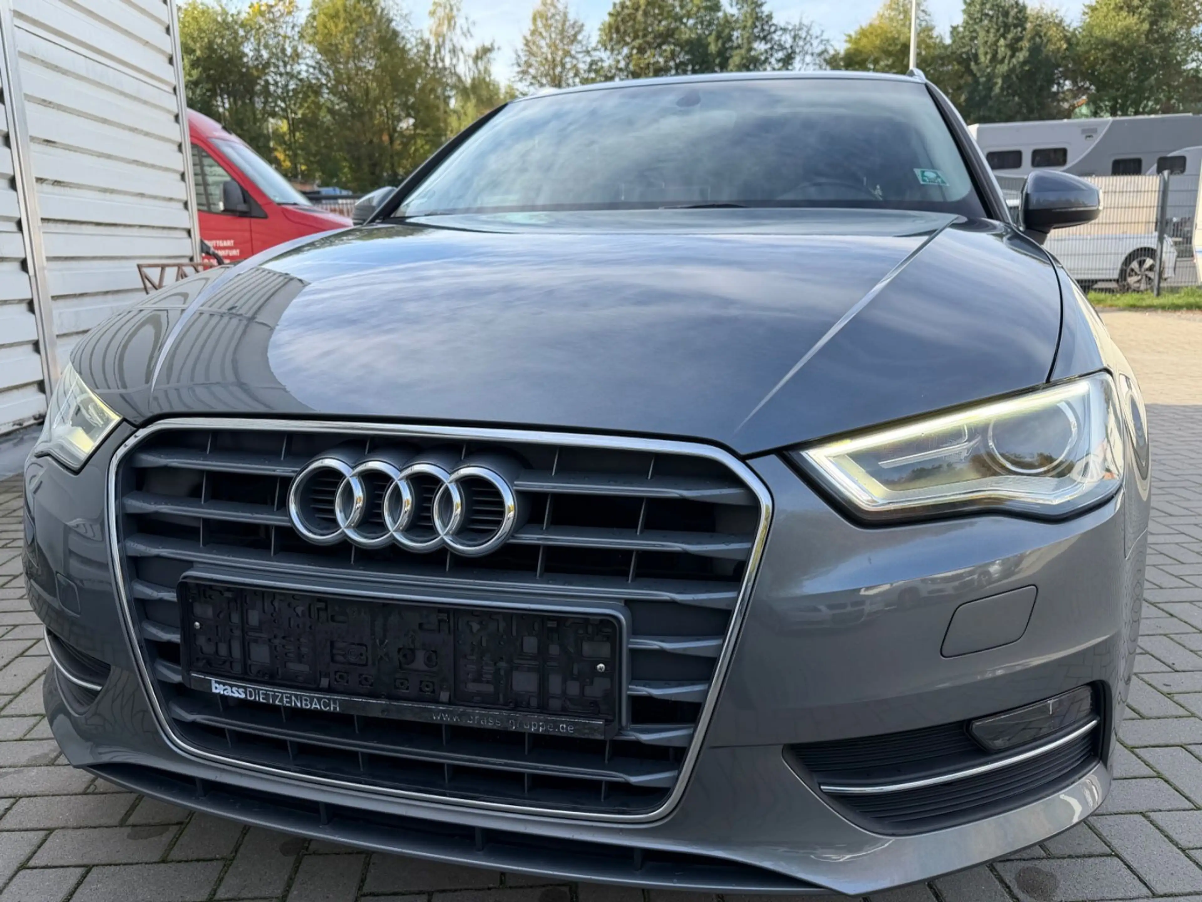 Audi A3 Sportback  Automatik Xenon MMI Sounds. TÜV — photo 6