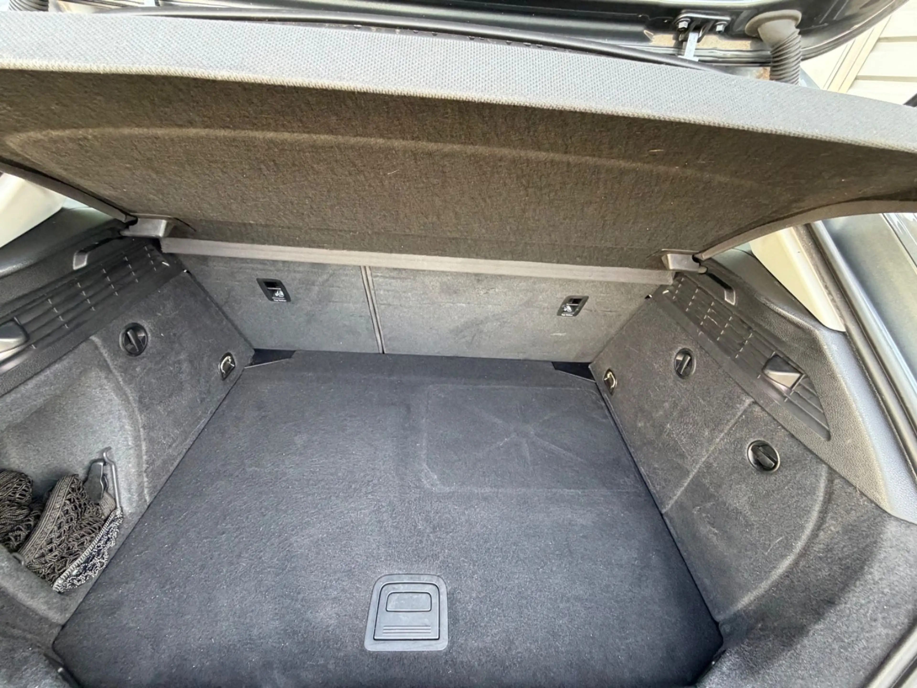 Audi A3 Sportback  Automatik Xenon MMI Sounds. TÜV — photo 8
