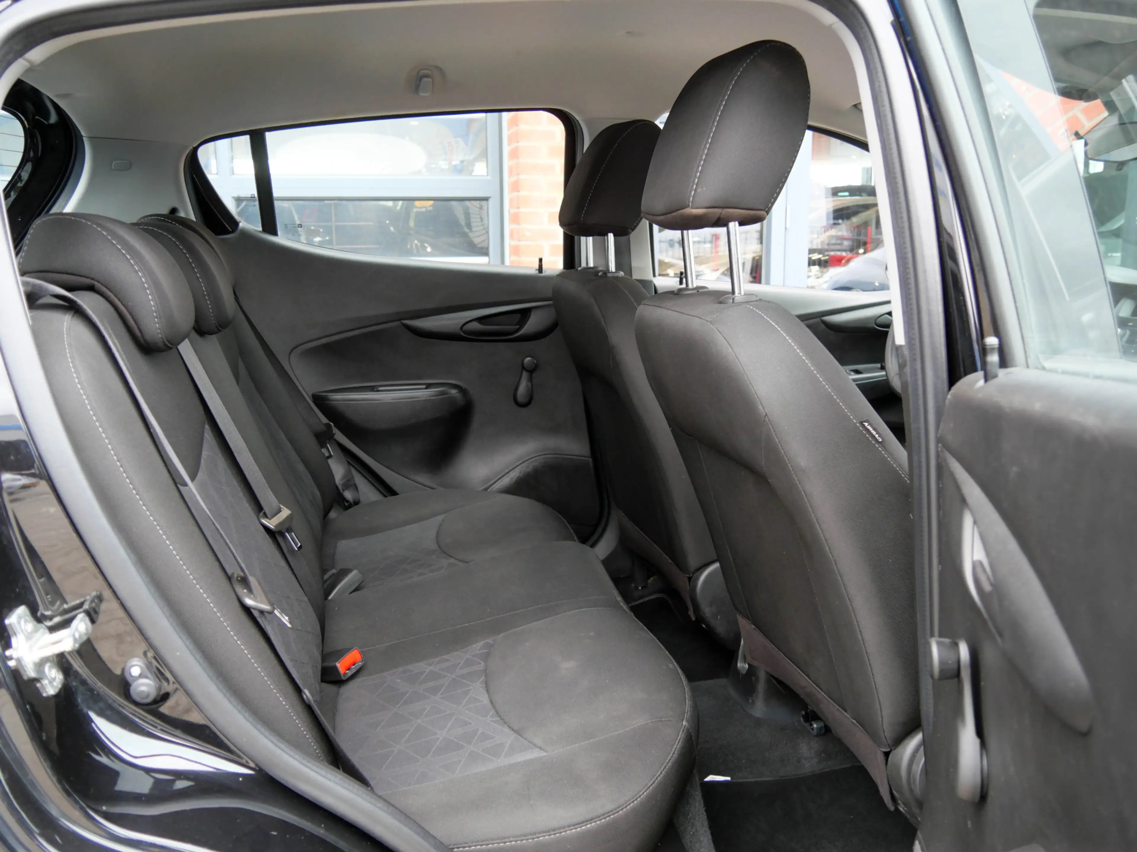 Opel Karl 1.0 ecoFLEX 120 Jaar Edition | AIRCO | CRUISE CONT — photo 12