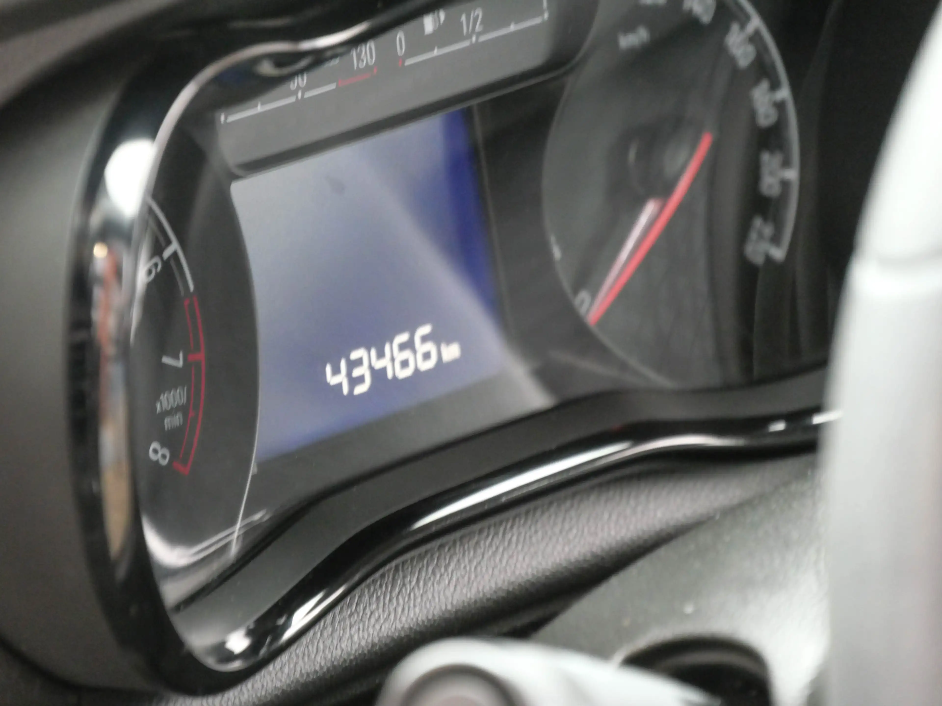 Opel Karl 1.0 ecoFLEX 120 Jaar Edition | AIRCO | CRUISE CONT — photo 14