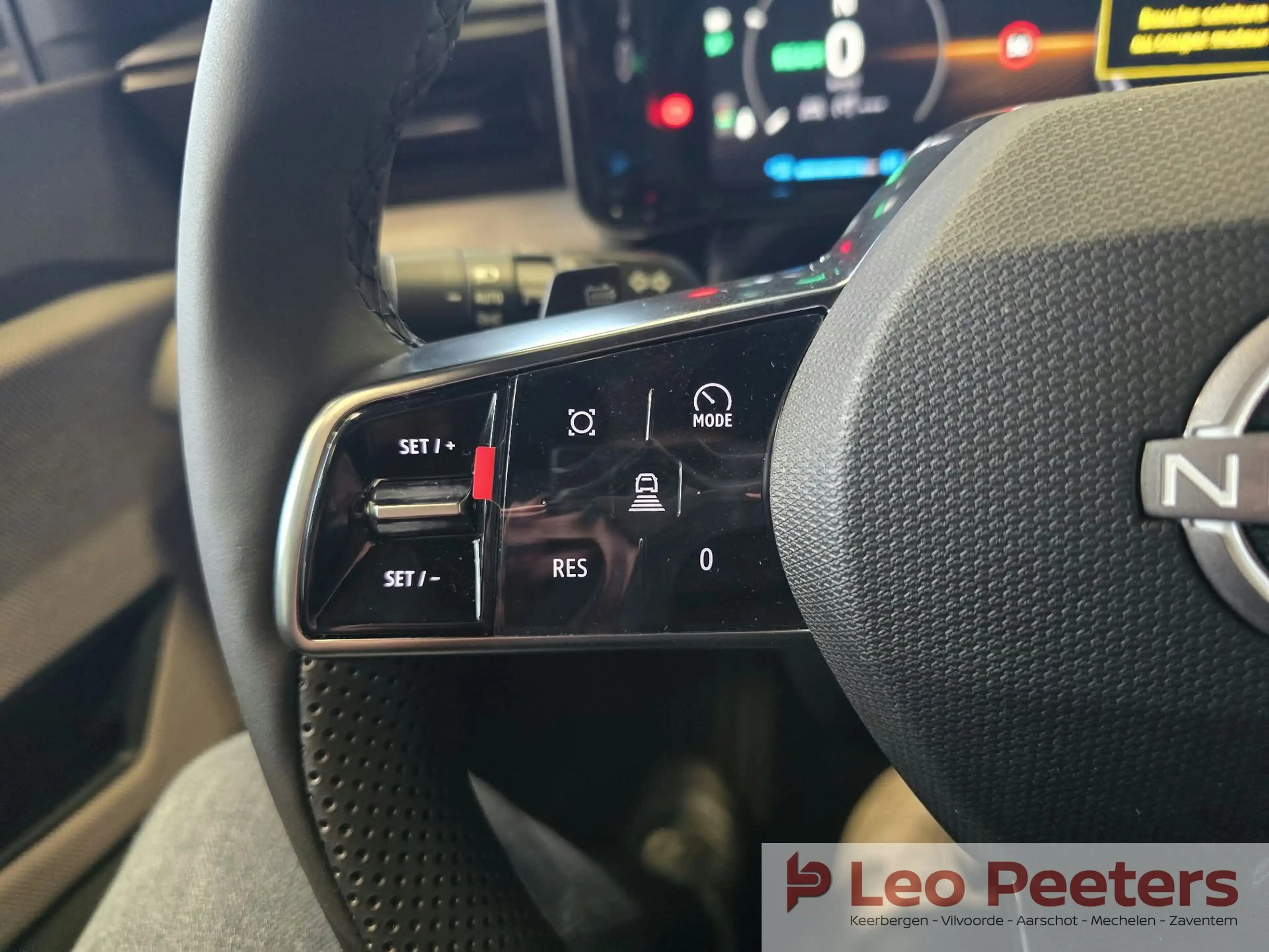 Nissan Micra 52 kWh Evolve — photo 15