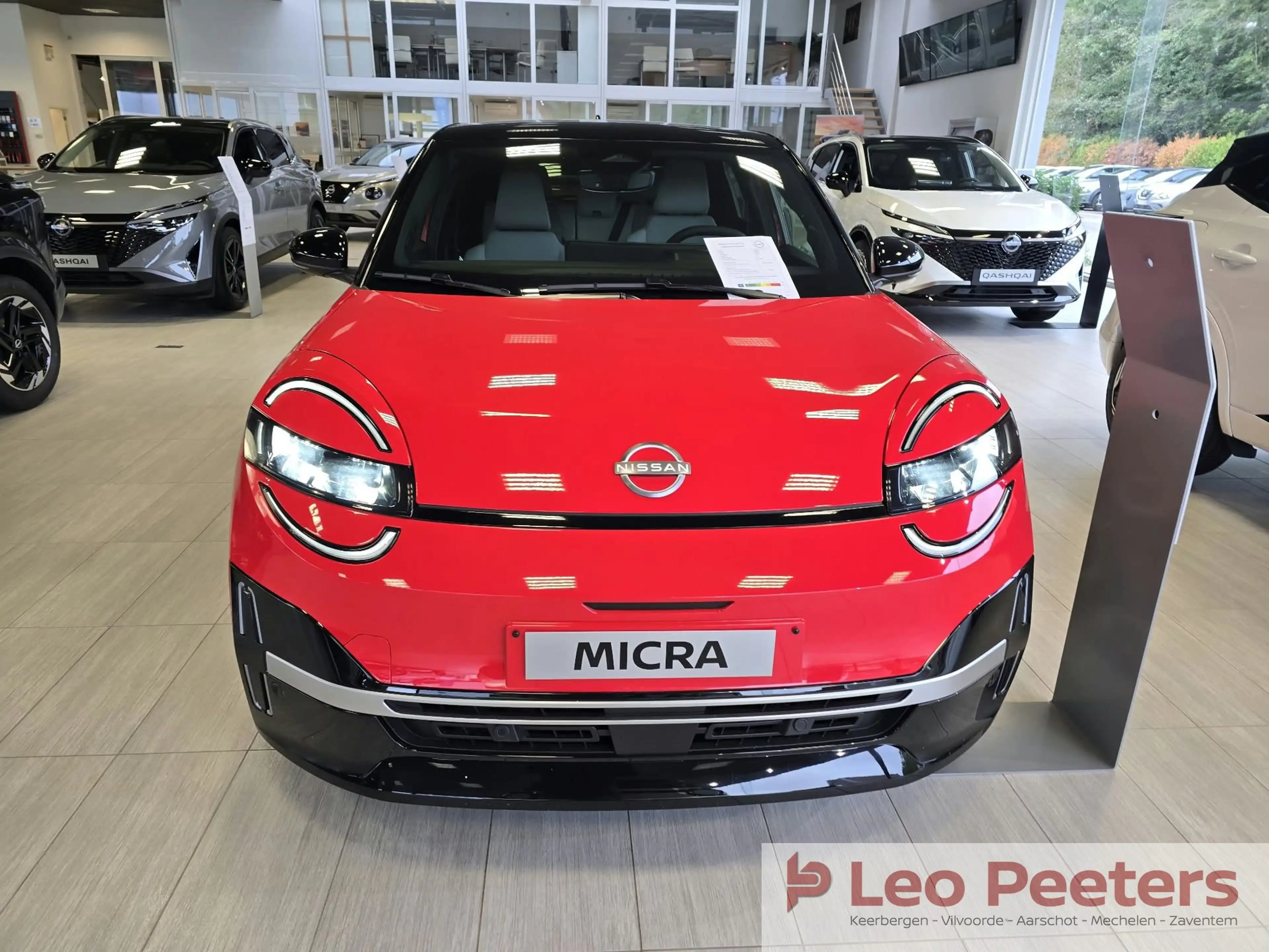 Nissan Micra 52 kWh Evolve — photo 2