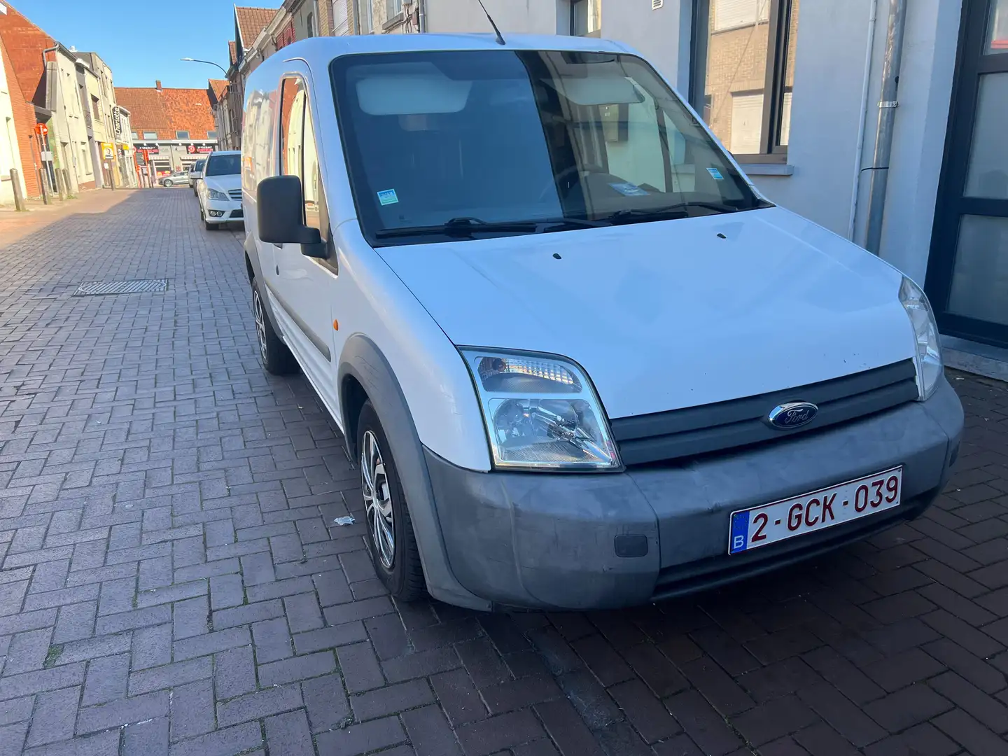 Ford Transit Connect T220 1.8 TDCi Std Alb - 2