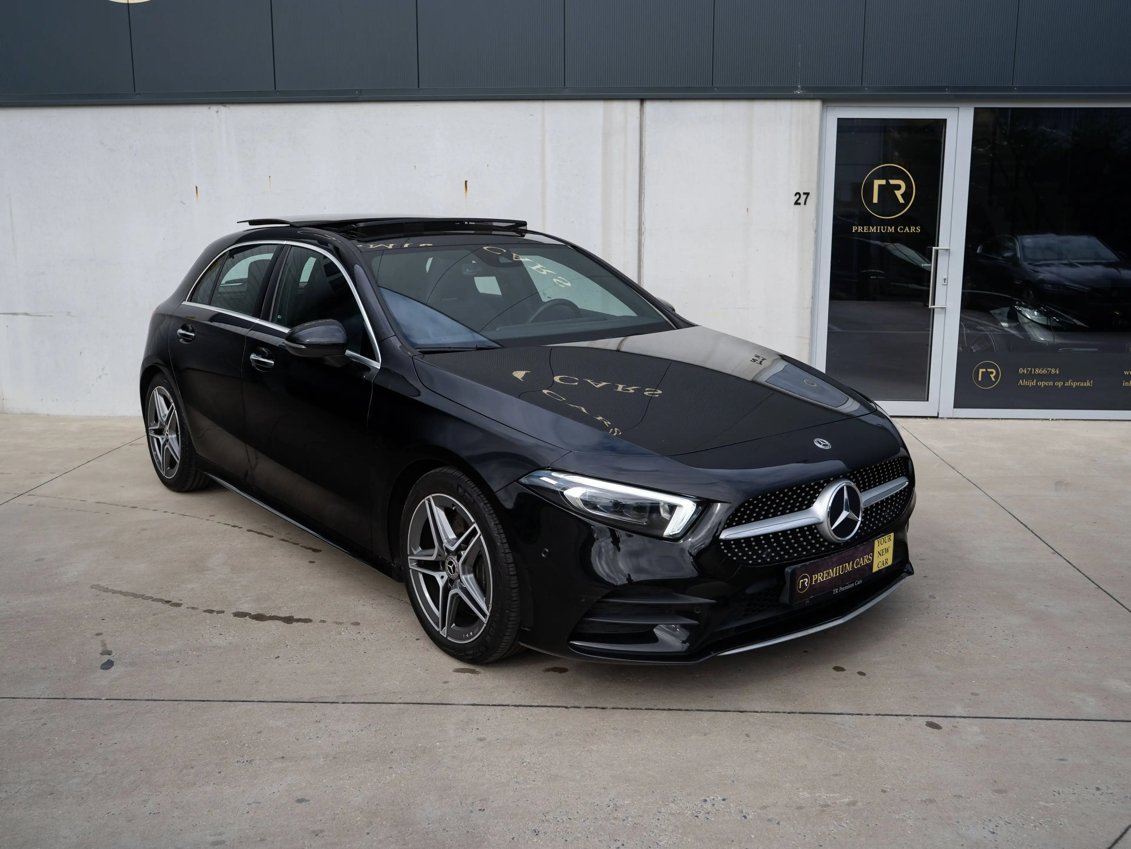 Mercedes-Benz A 250 4-Matic l AMG Line l Pano l Keyless l LED Dynamic l Sfeerverlichting — photo 6