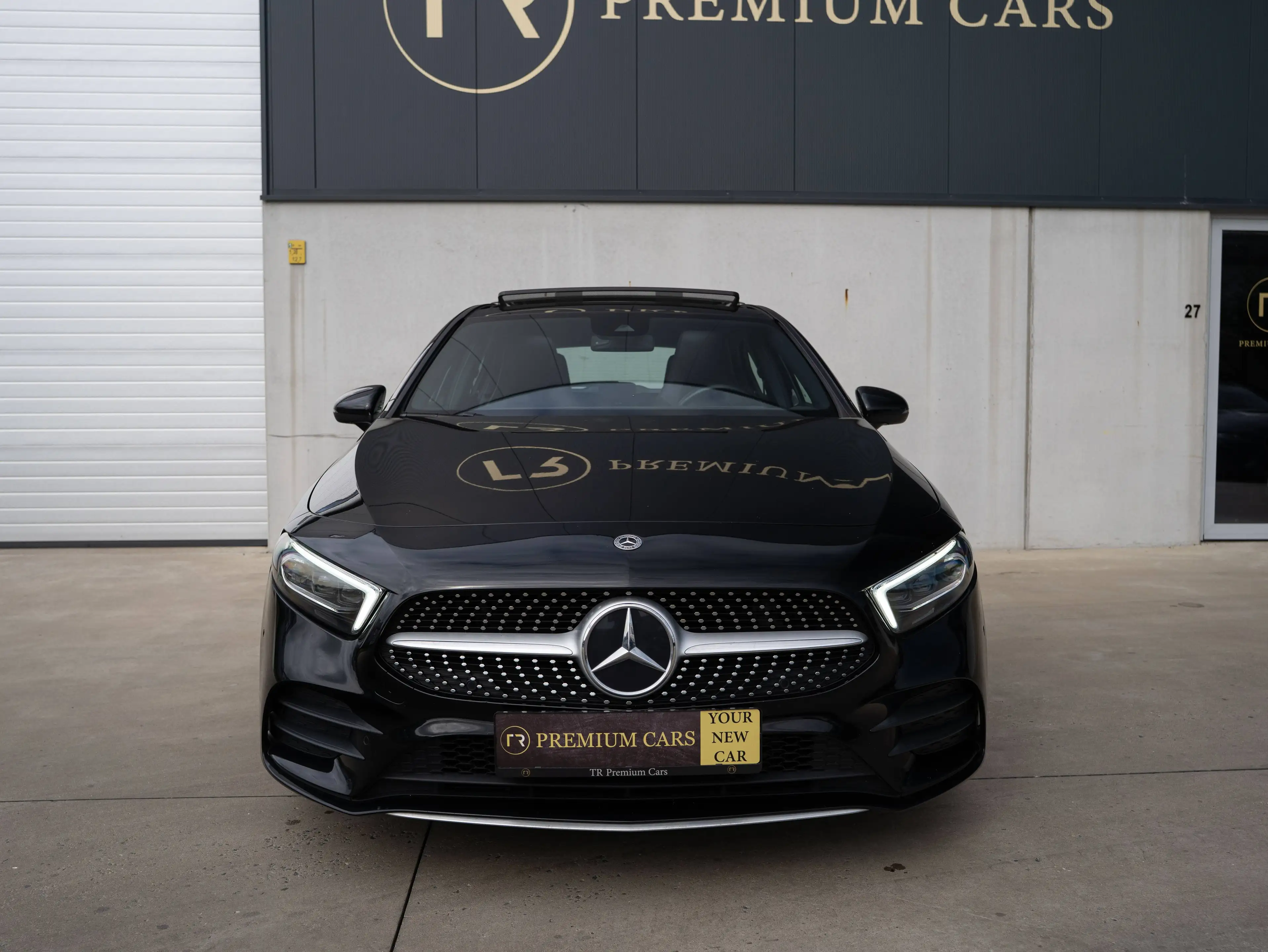 Mercedes-Benz A 250 4-Matic l AMG Line l Pano l Keyless l LED Dynamic l Sfeerverlichting — photo 5