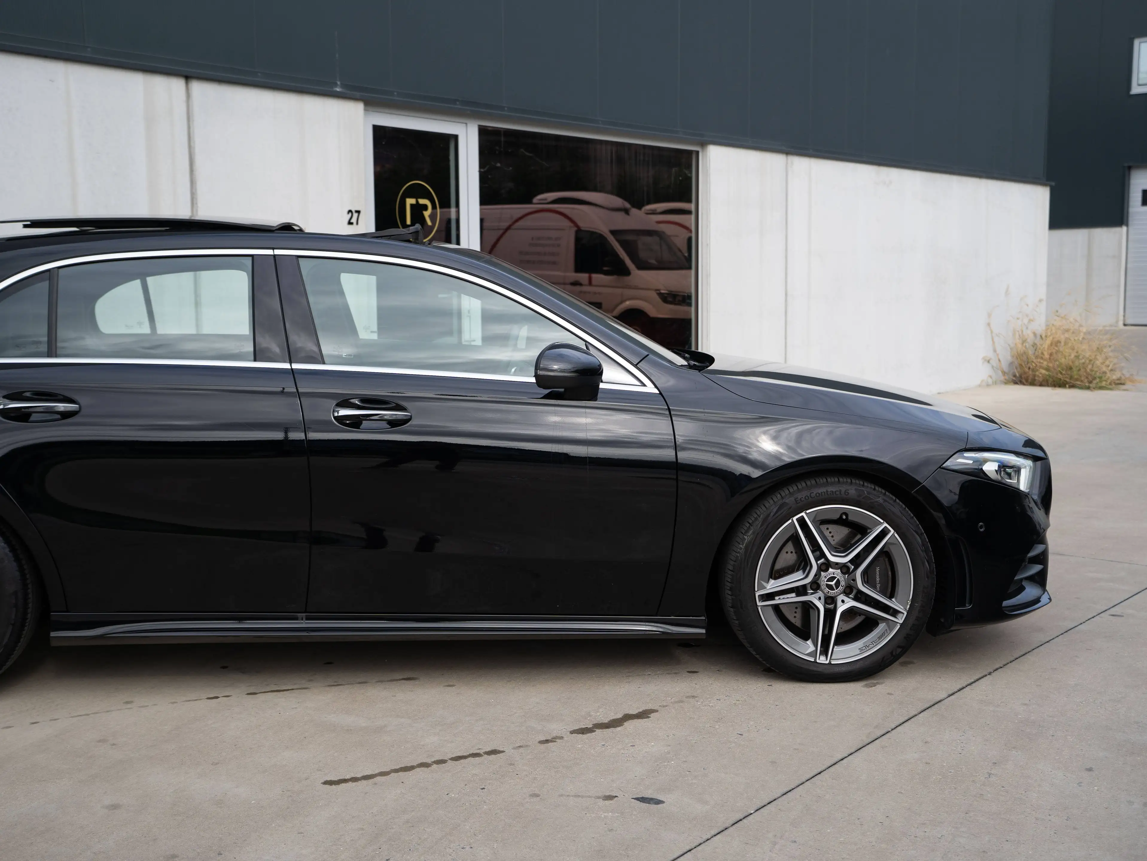 Mercedes-Benz A 250 4-Matic l AMG Line l Pano l Keyless l LED Dynamic l Sfeerverlichting — photo 9