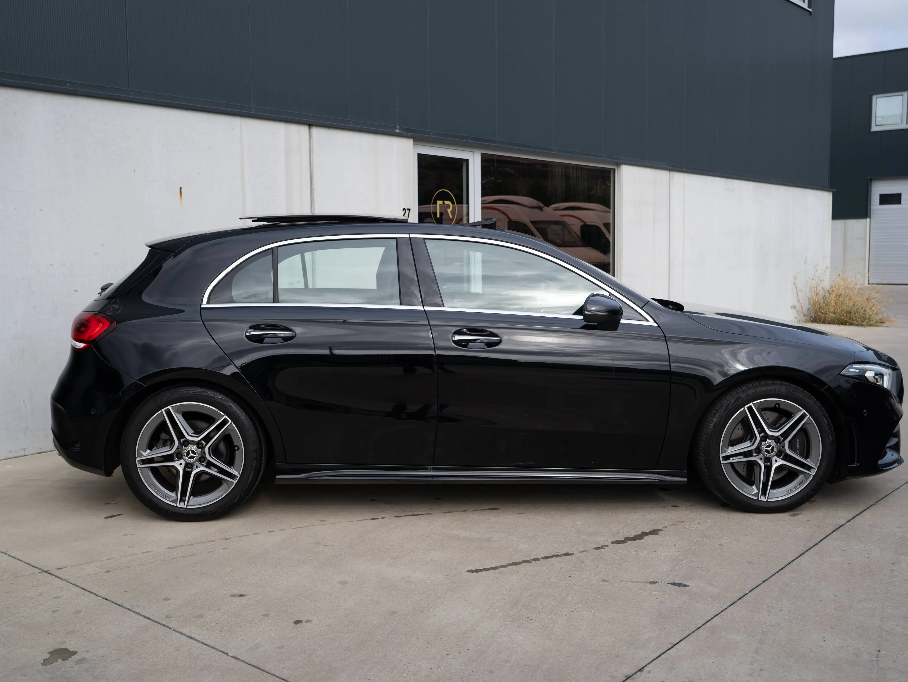Mercedes-Benz A 250 4-Matic l AMG Line l Pano l Keyless l LED Dynamic l Sfeerverlichting — photo 8