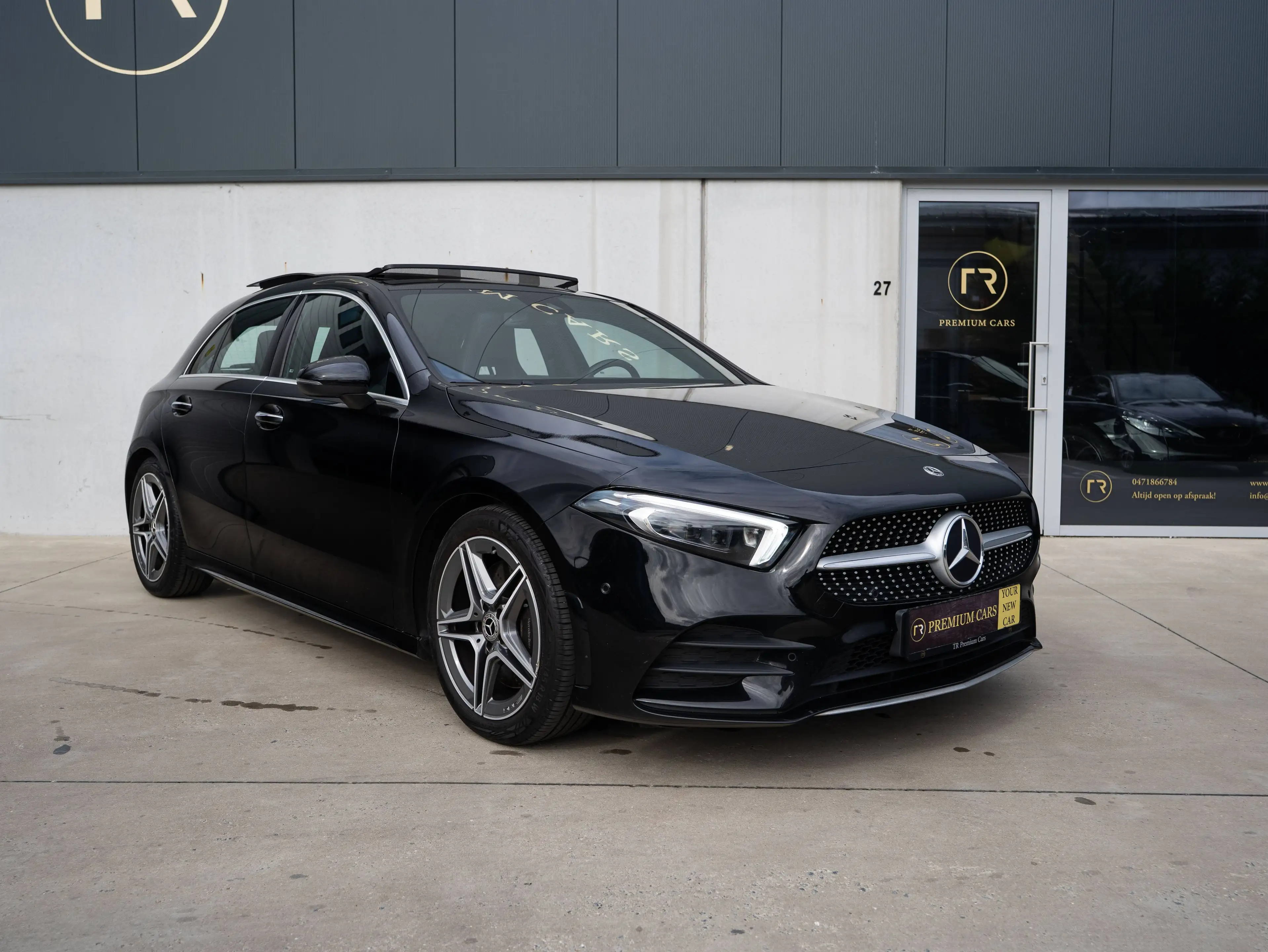Mercedes-Benz A 250 4-Matic l AMG Line l Pano l Keyless l LED Dynamic l Sfeerverlichting — photo 7