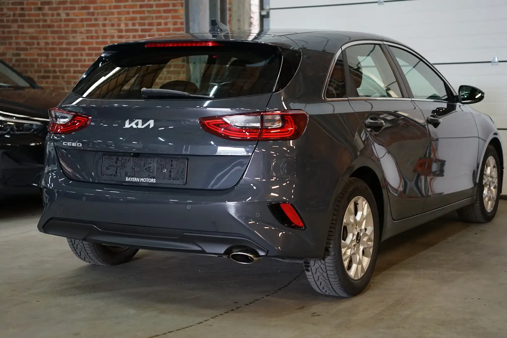 Kia Ceed / cee'd 1.0 T-GDI Benzine 54.000km 2022 EURO 6d Gris - 2