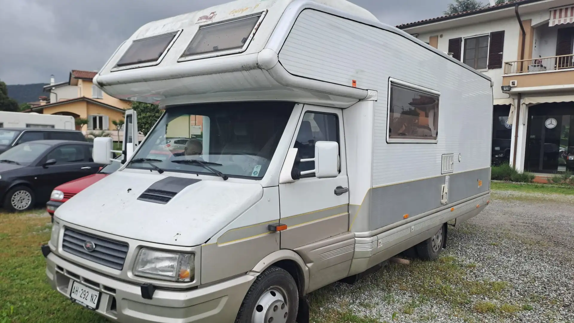 Iveco FIAT 135 Blanc - 1