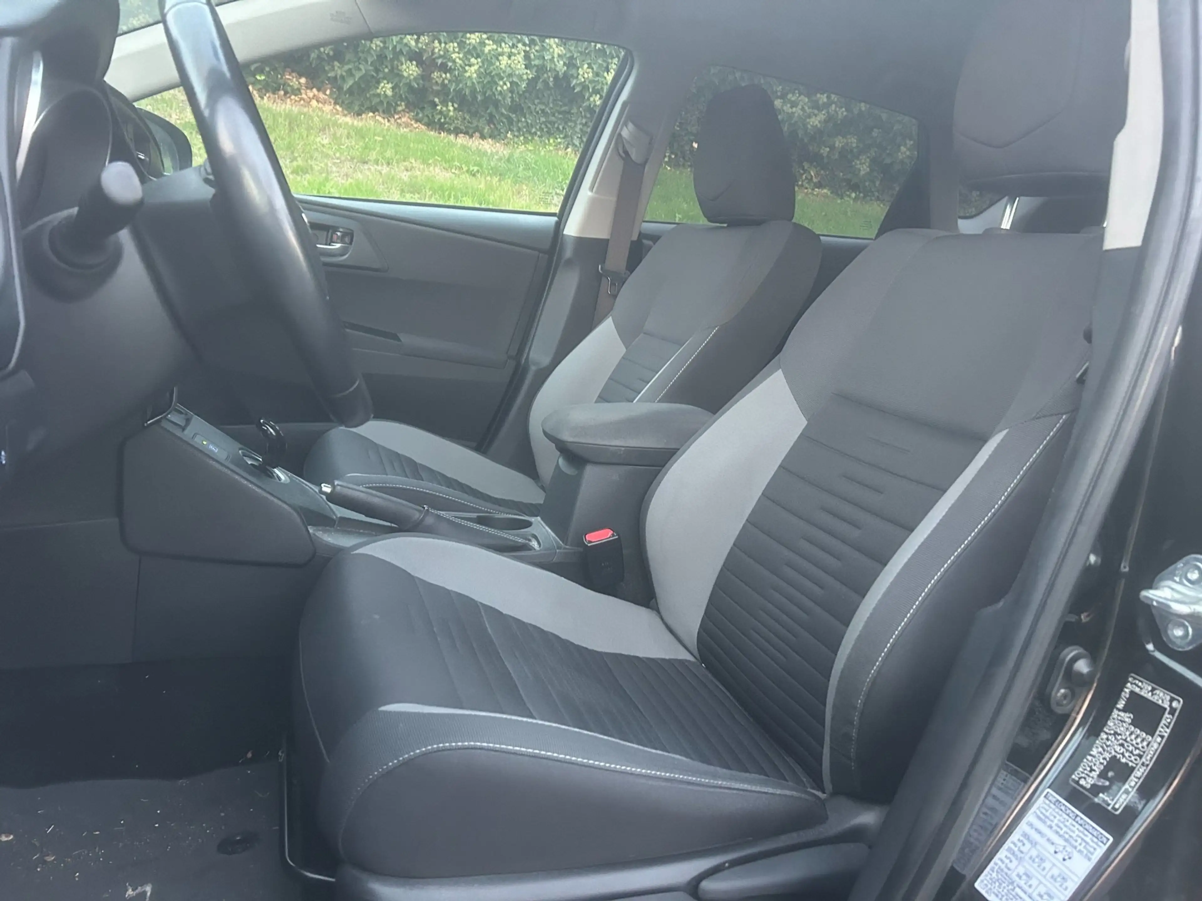 Toyota Auris 1.8 Hybrid Dynamic - Navi - Camera - 17 inch — photo 8