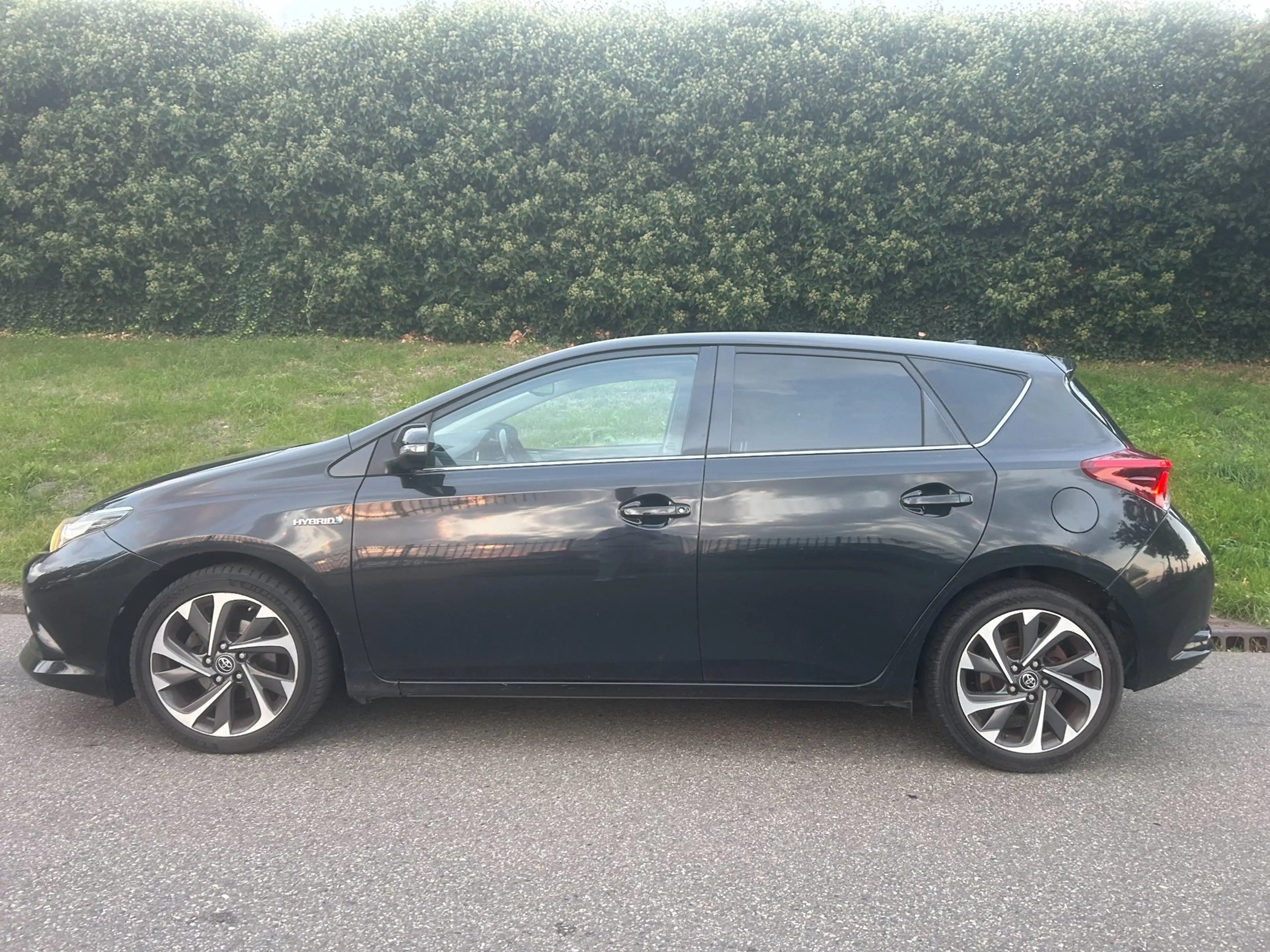 Toyota Auris 1.8 Hybrid Dynamic - Navi - Camera - 17 inch — photo 5