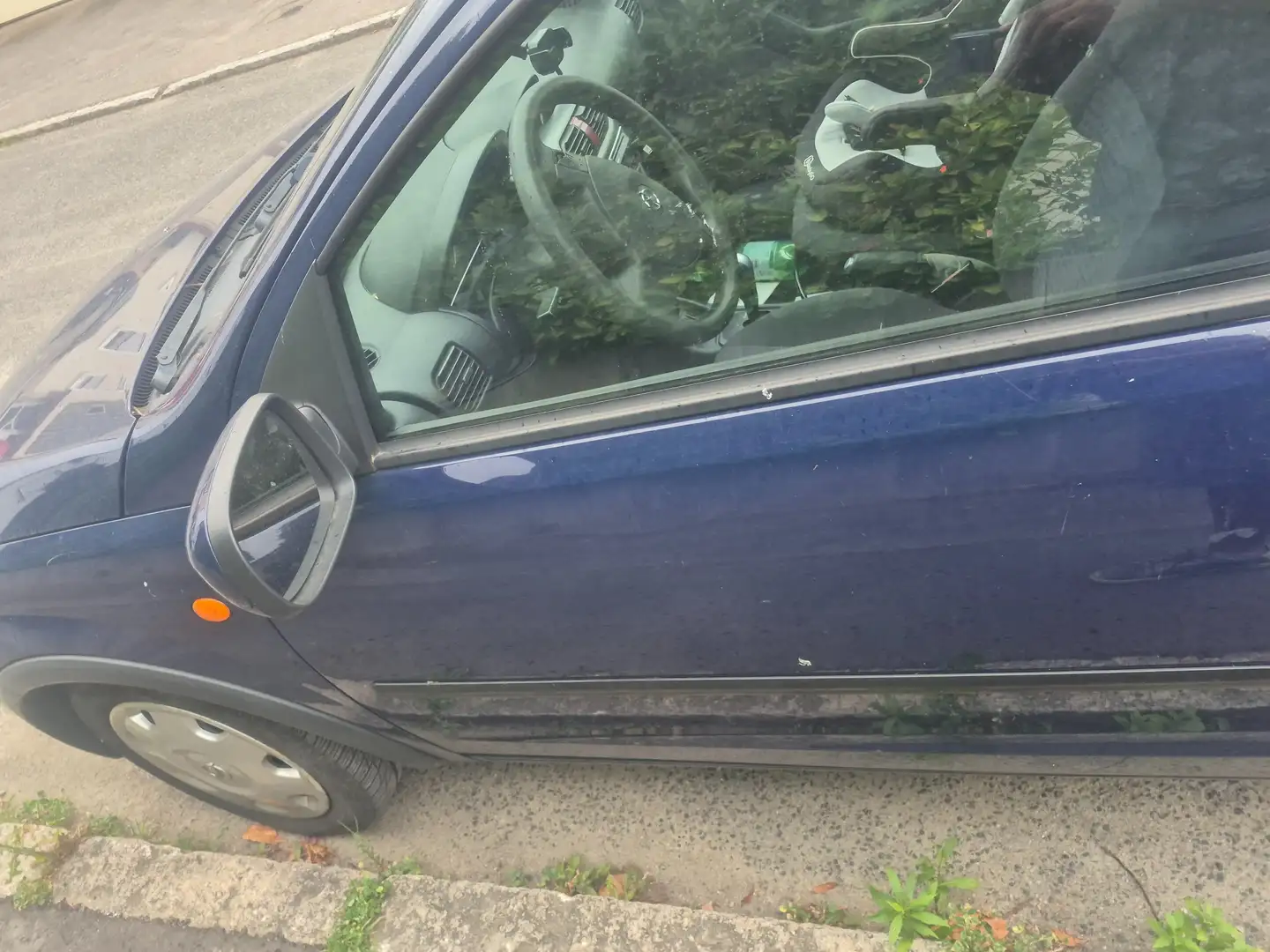 Opel Corsa Blau - 1