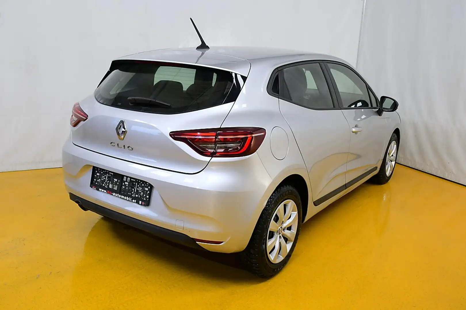Renault Clio Life SCe 65 Silber - 2