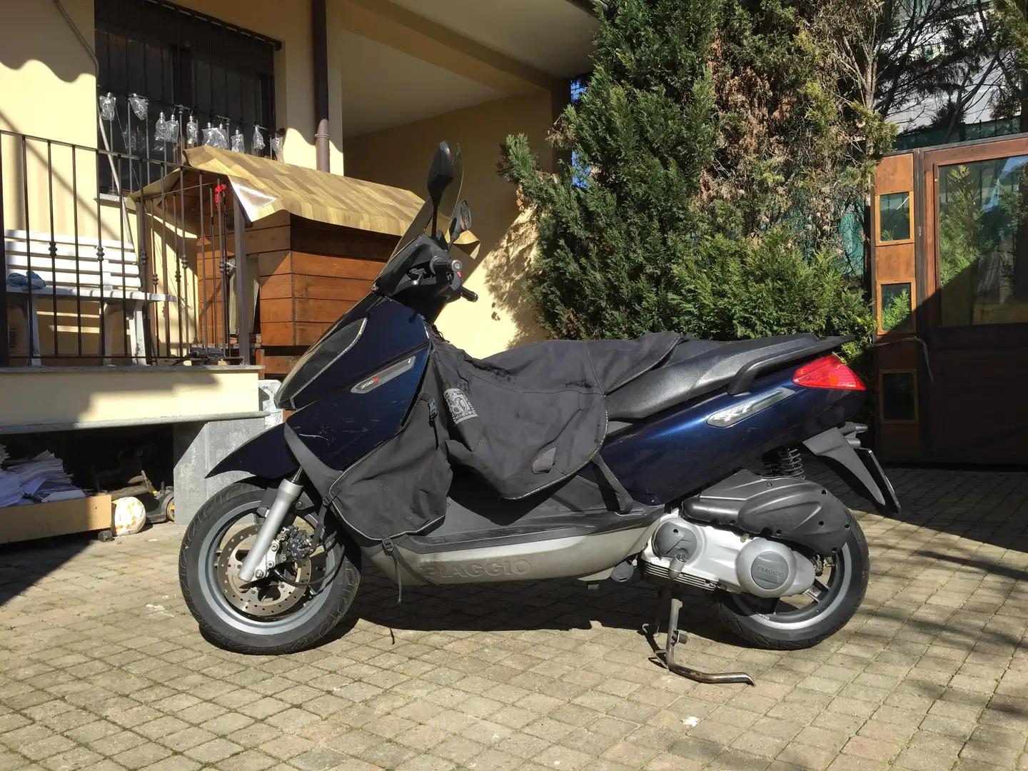 Piaggio X 7 250 i.e. Blu/Azzurro - 2