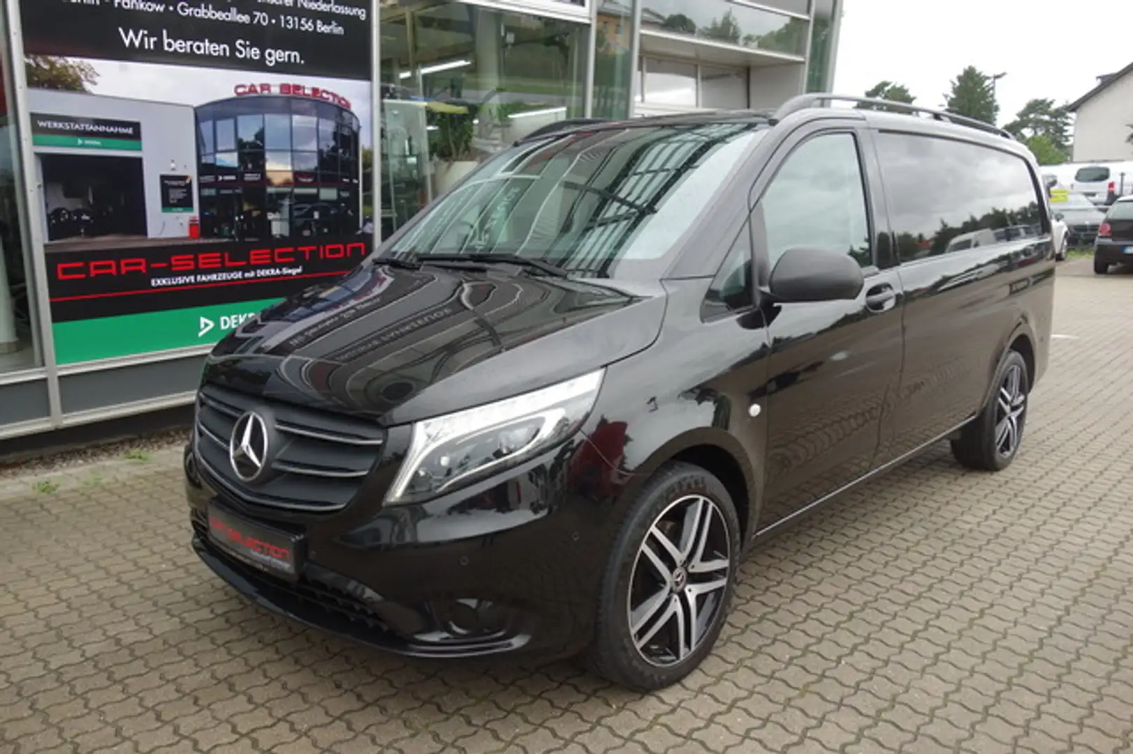 Mercedes-Benz Vito 119 CDI KASTEN LANG LED/STDHZG/AHK/19ZOLL Zwart - 1