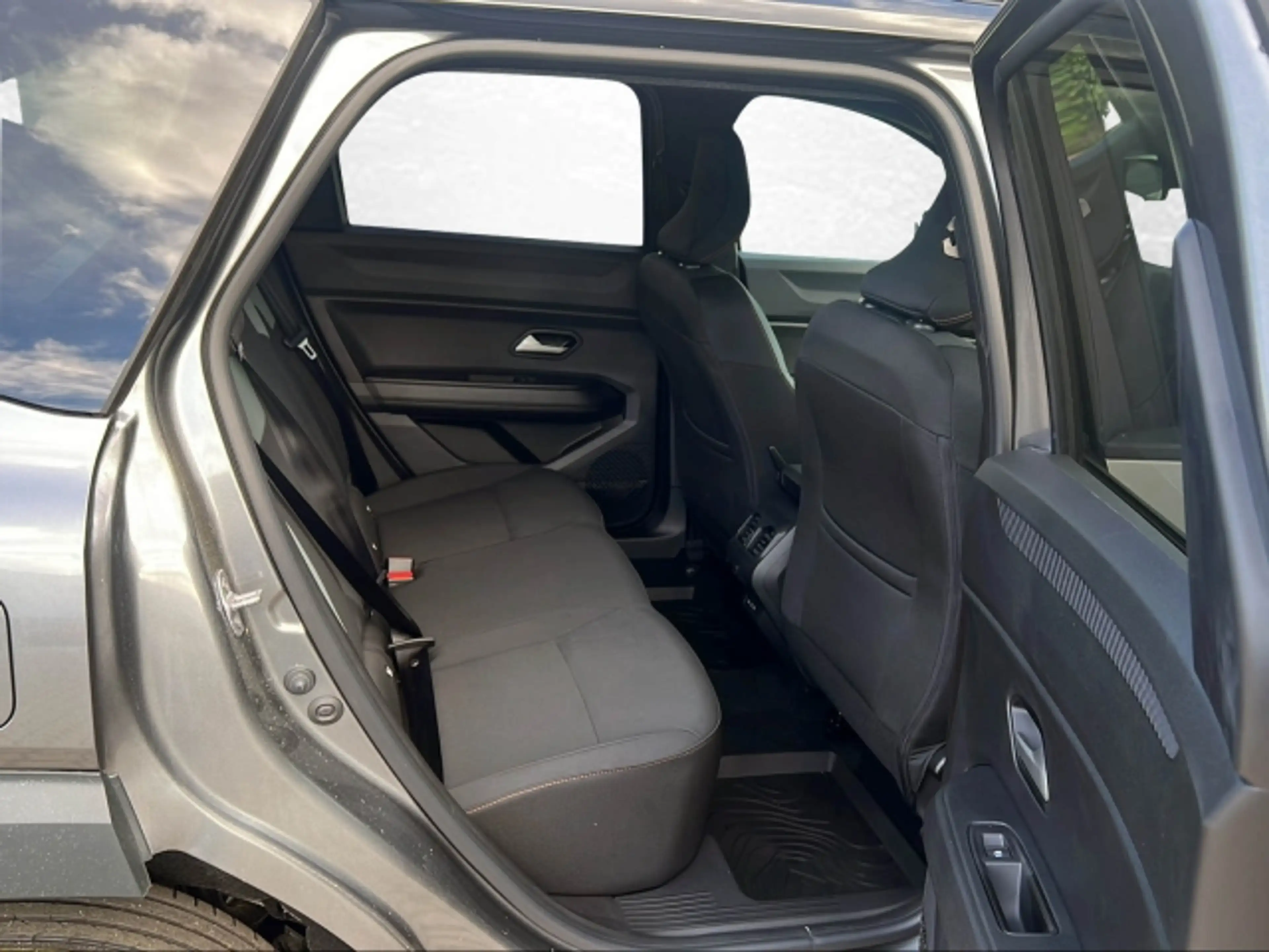 Dacia Bigster BIGSTER Extreme Mild Hybrid 140 — photo 14
