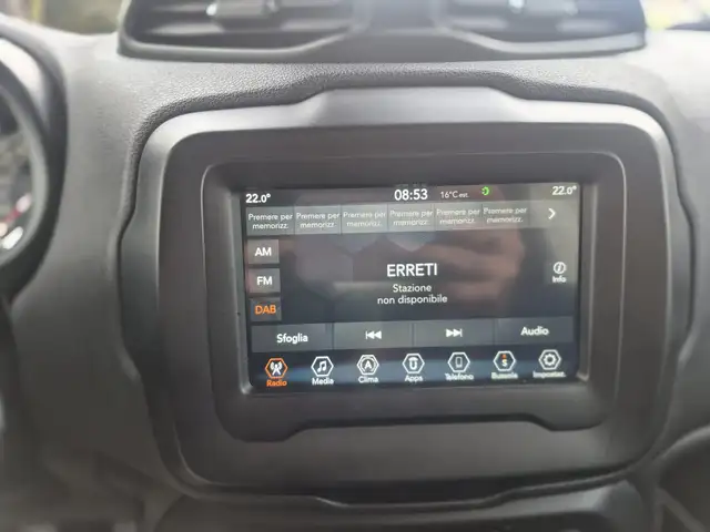 Jeep Renegade view 13
