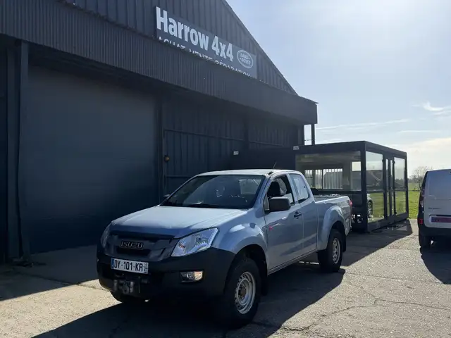 Isuzu D-Max D-MAX 2.5 4X4 SPACE CAB SATELLITE