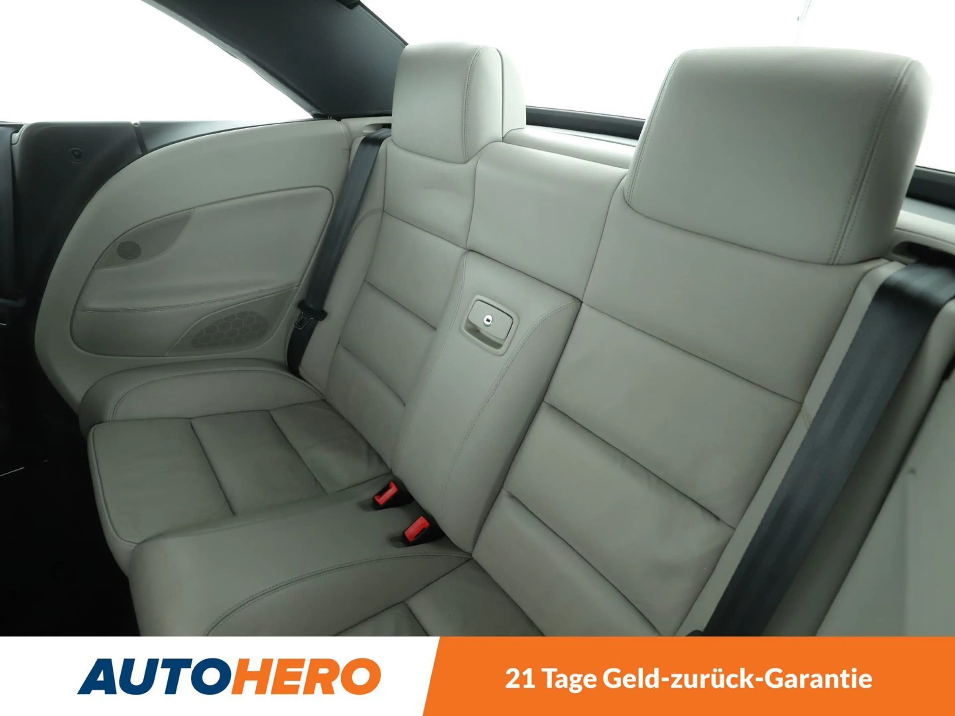 Volkswagen Eos 1.4 TSI BlueMotion*NAVI*PDC*SHZ*TEMPO*PANO*KLIMA* — photo 14
