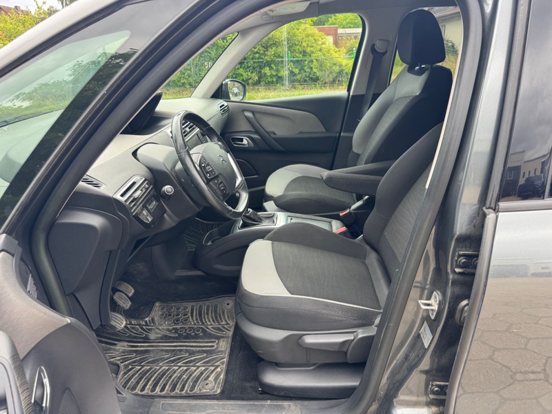 Citroen Grand C4 Picasso 1.6 Intensive *7-Sitzer+Kamera* — photo 11