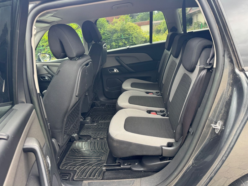 Citroen Grand C4 Picasso 1.6 Intensive *7-Sitzer+Kamera* — photo 12