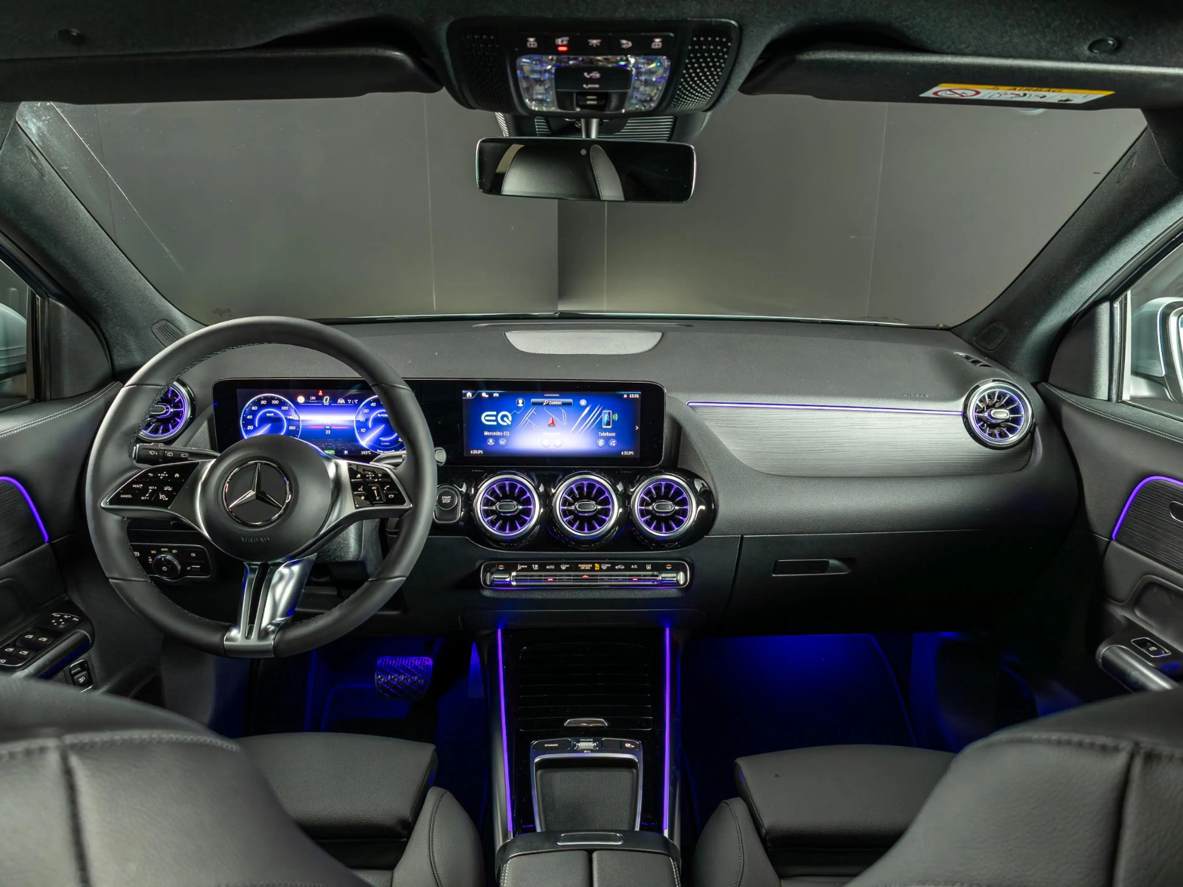 Mercedes-Benz EQA 250 250+ Business Solution Luxury 71 kWh Panorama dak — photo 11