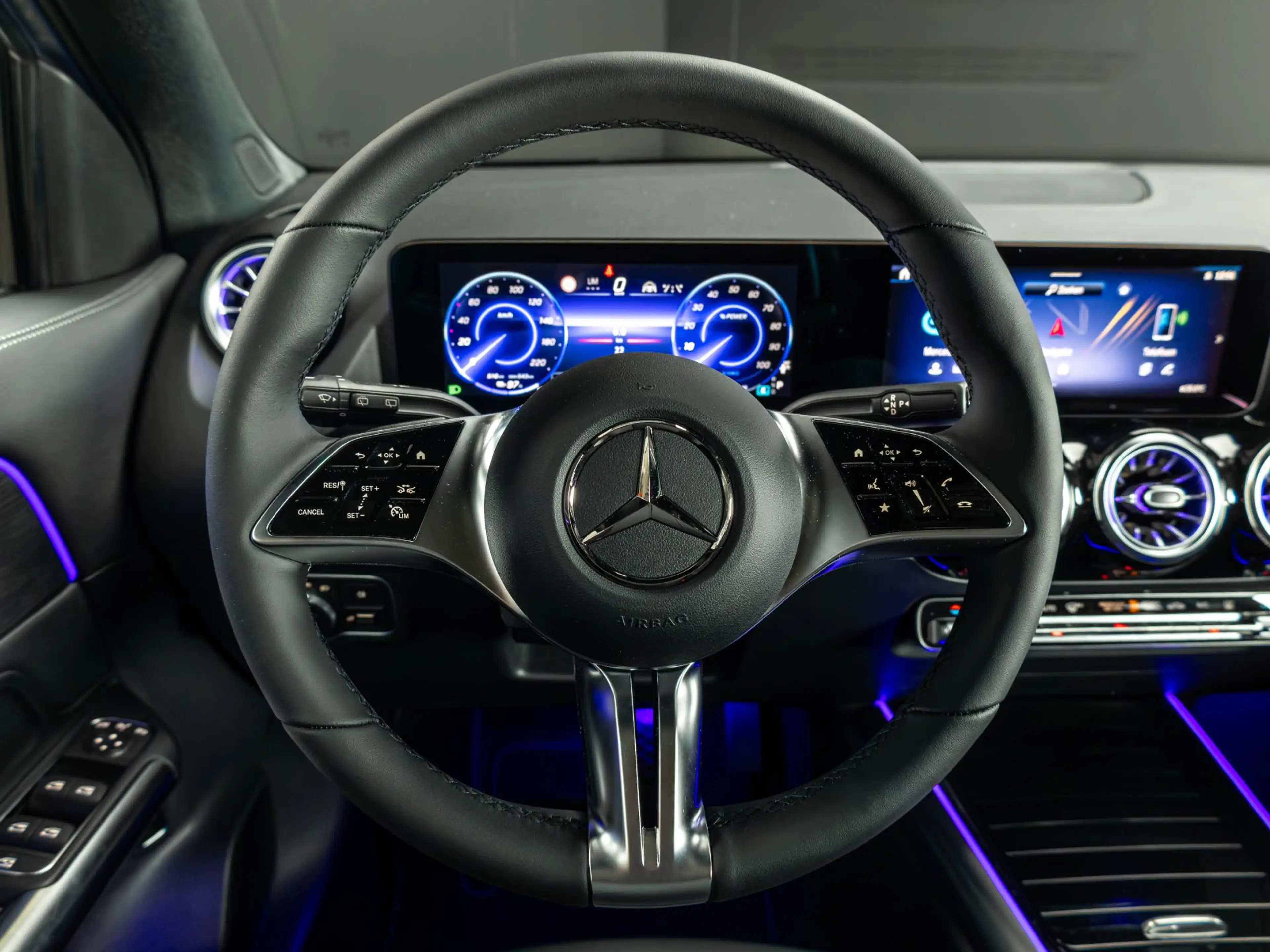 Mercedes-Benz EQA 250 250+ Business Solution Luxury 71 kWh Panorama dak — photo 13