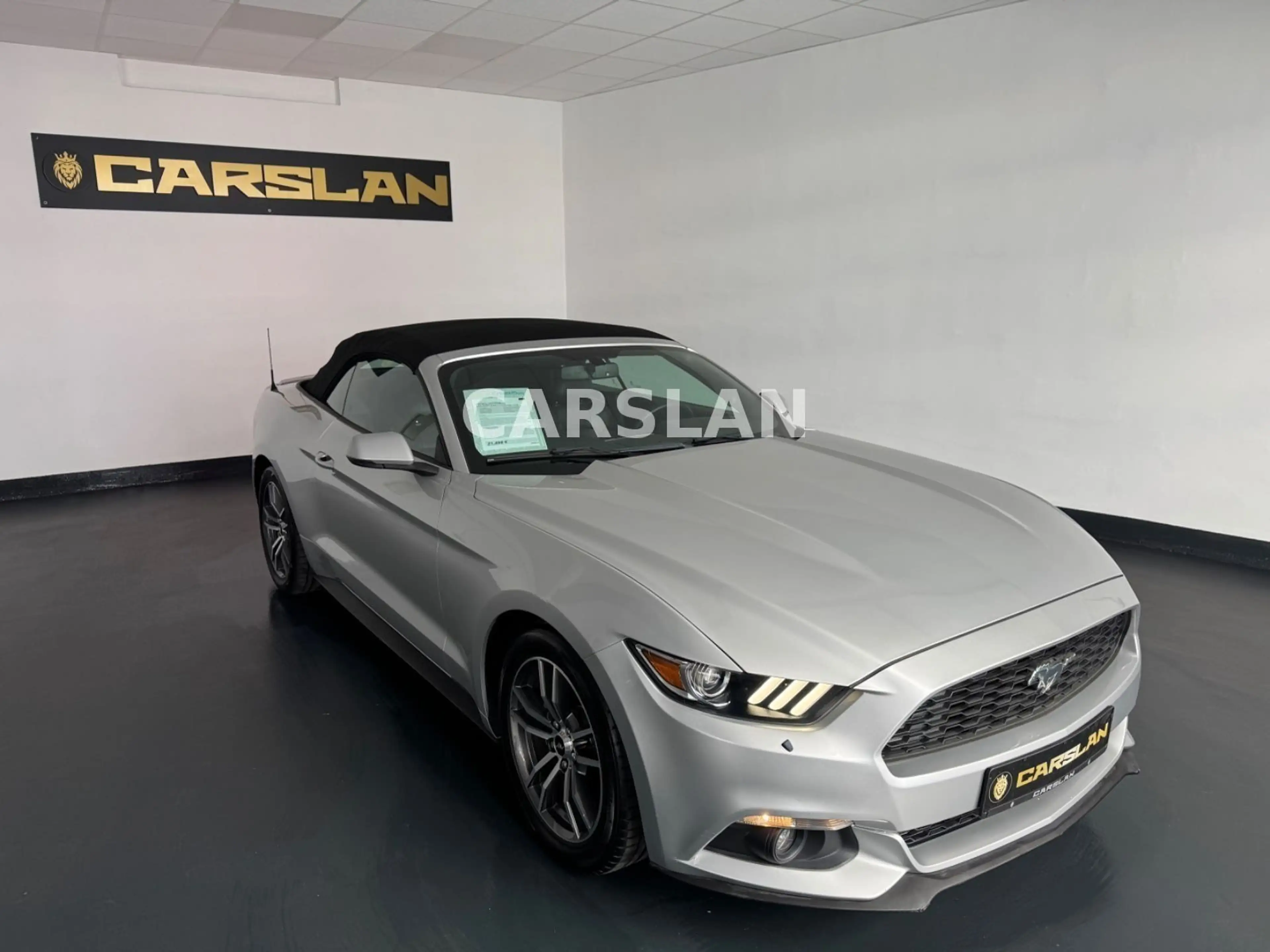 Ford Mustang 2.3 CABRIO LED+NAVI+LEDER+R.KAM+SBL+SHZ — photo 2