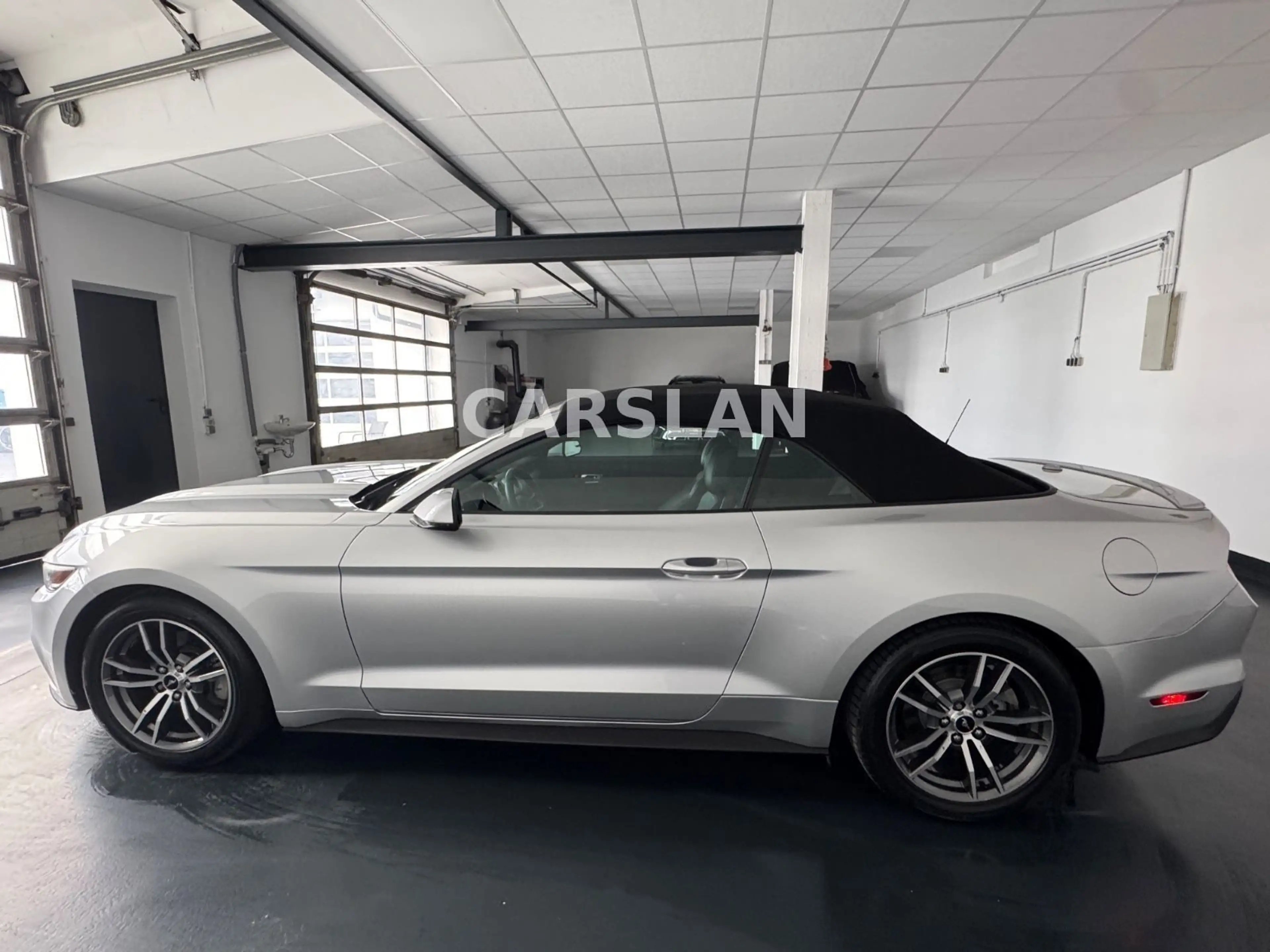 Ford Mustang 2.3 CABRIO LED+NAVI+LEDER+R.KAM+SBL+SHZ — photo 9