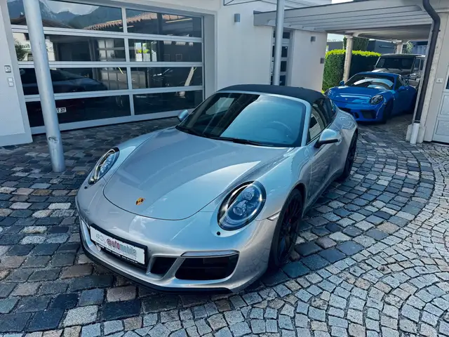 Porsche 991 Targa 4 GTS |HAL|BOSE|PDLS+|Luft Leder|20