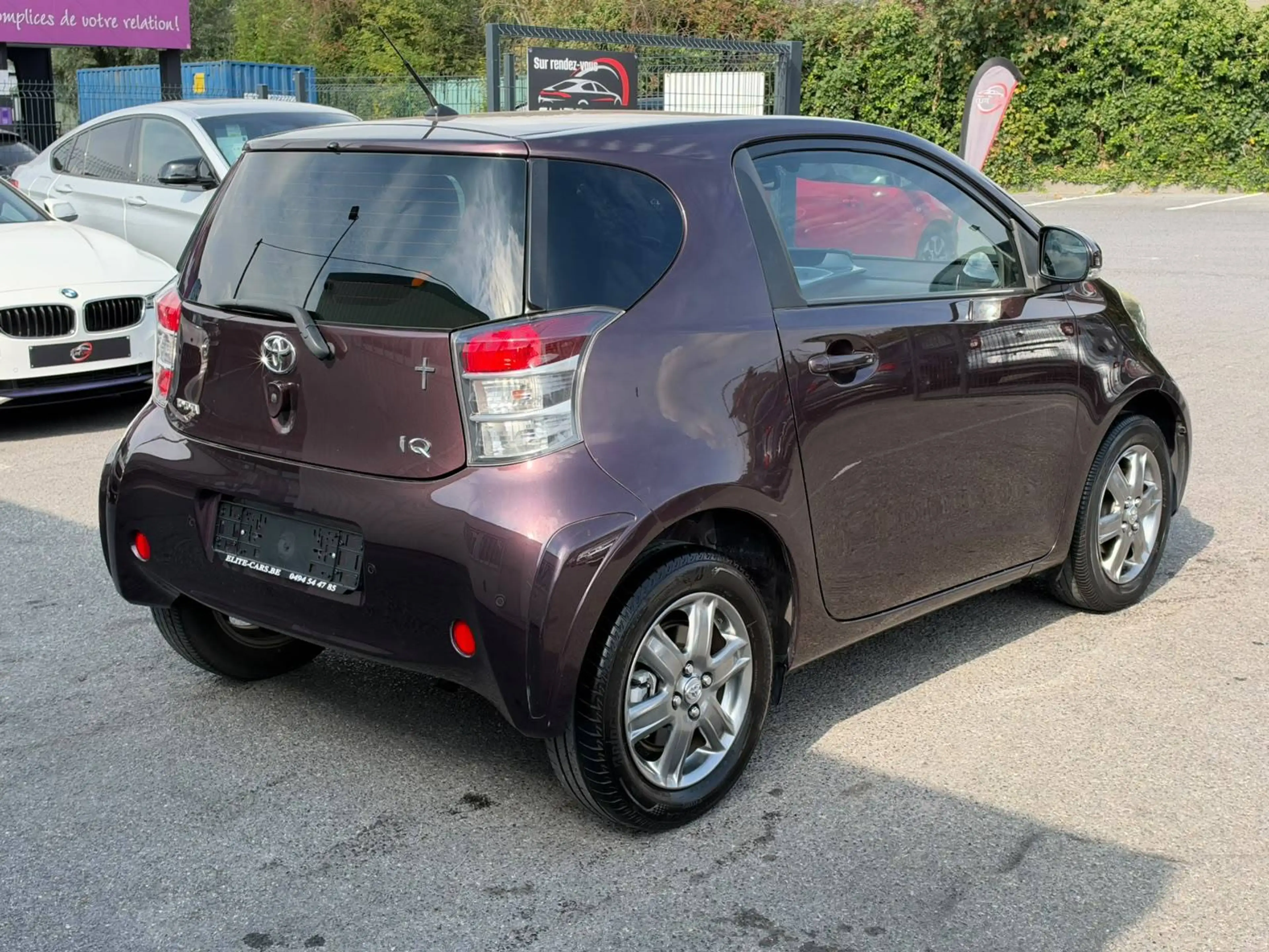Toyota iQ iQ 1.0i VVT-i / AUTOMATIQUE / CLIM / PDC / LEZ OK !! — photo 5