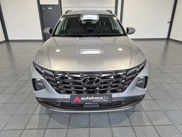 Hyundai Tucson view 2