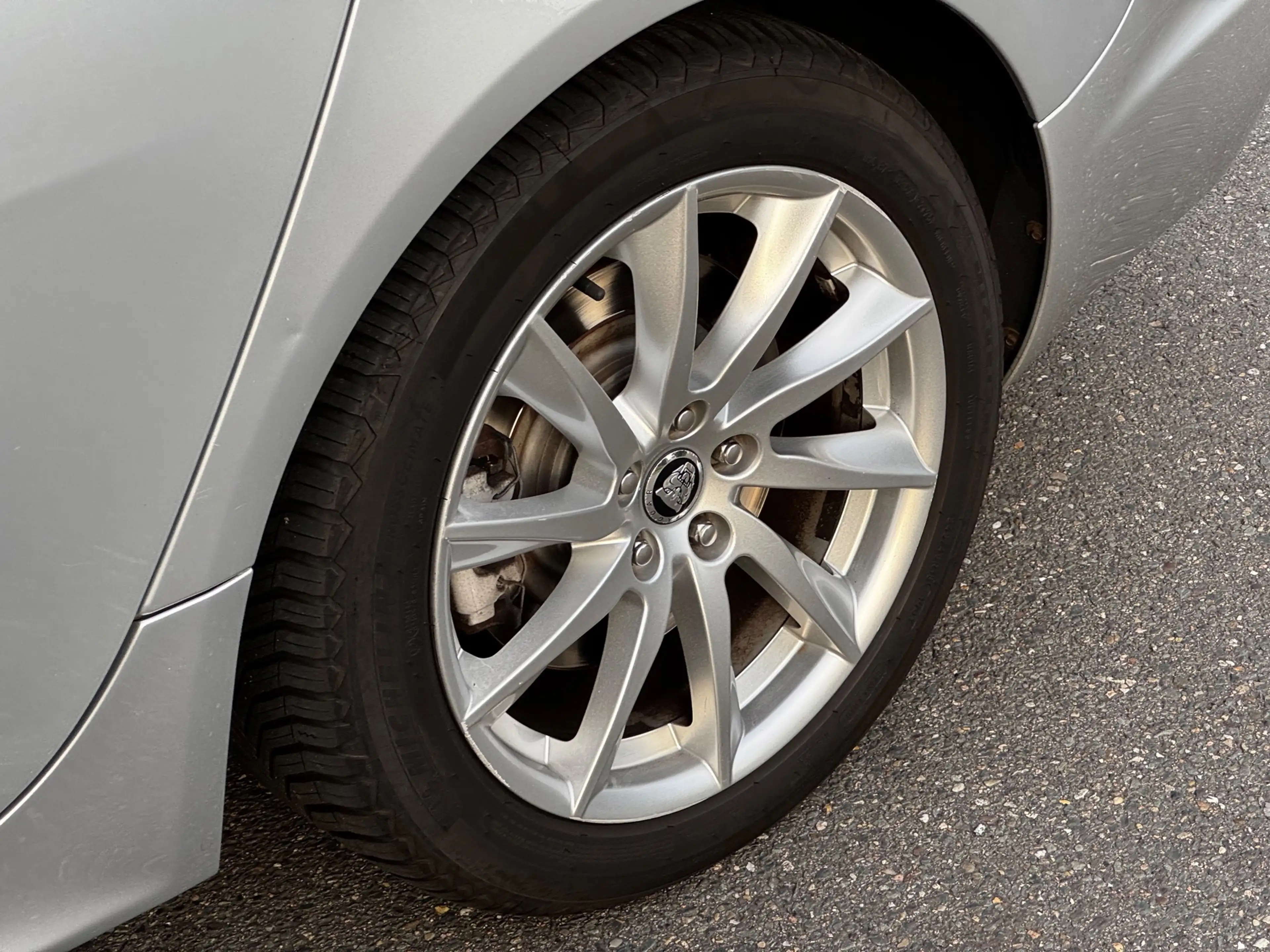 Jaguar XF Sportbrake 2.2D S Premium Business Edition|AUT|XEN — photo 20