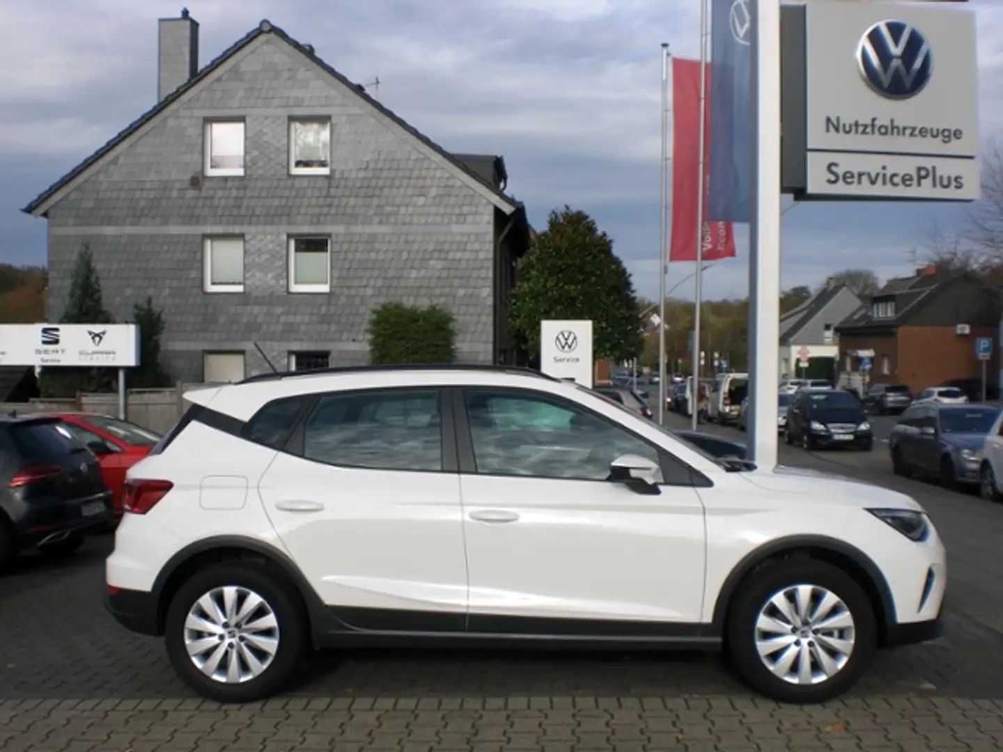 SEAT Arona Style 1.0 TSI DSG LED GRA RFK PLA FULL LINK Weiß - 2