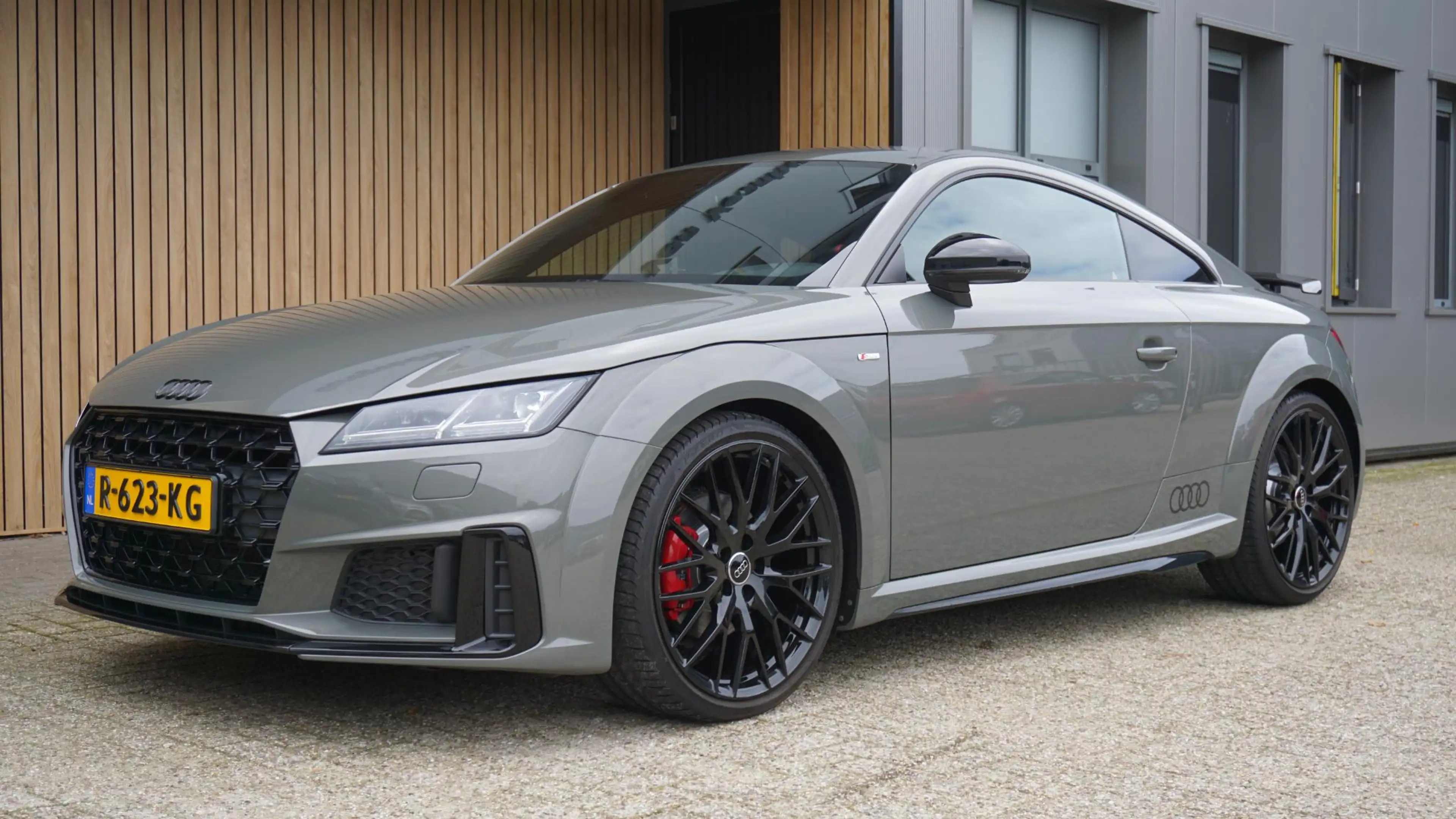 Audi TT 40 TFSI Competition 2x S-line *Black Exclusive* RS — photo 4