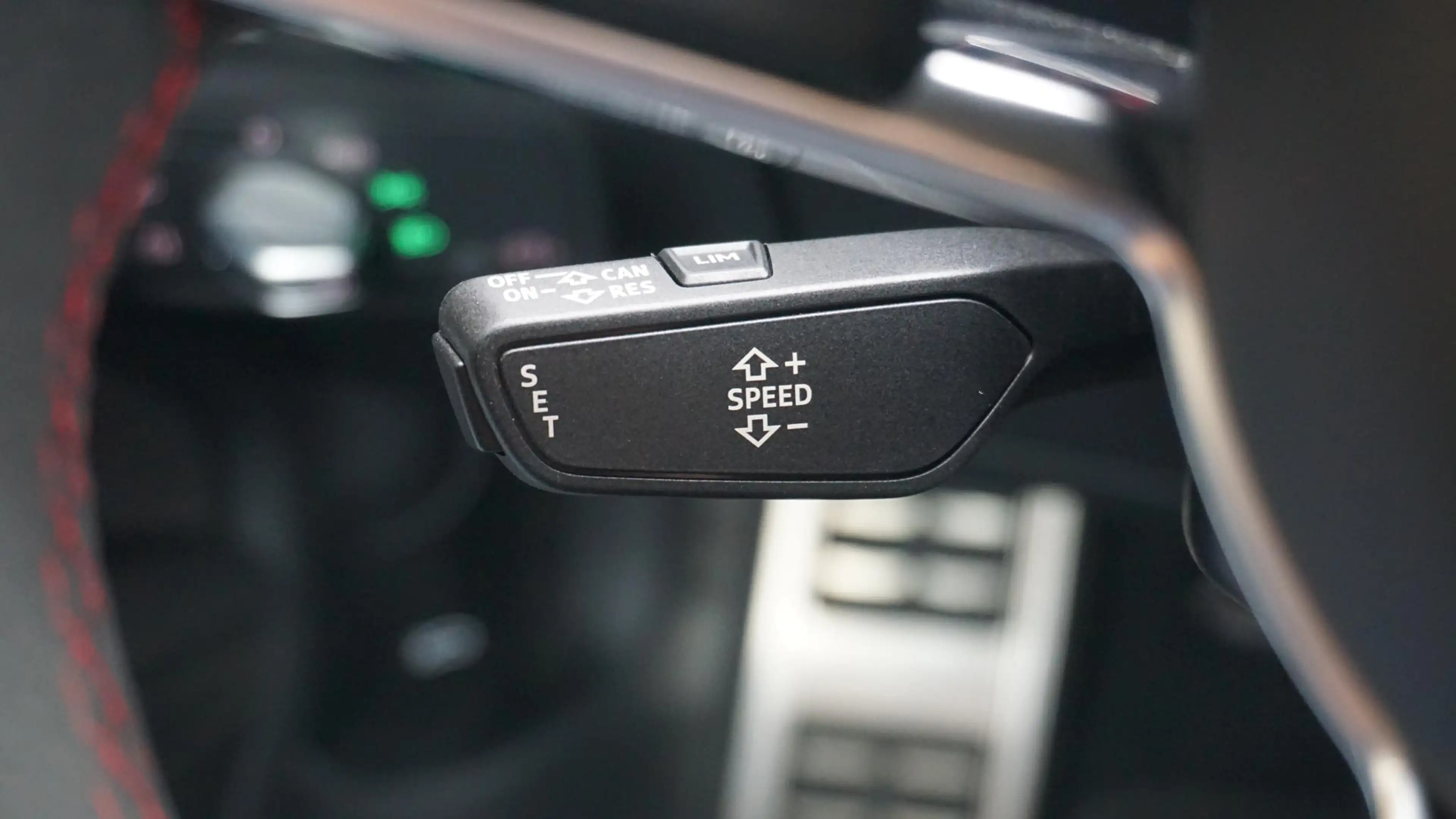 Audi TT 40 TFSI Competition 2x S-line *Black Exclusive* RS — photo 34