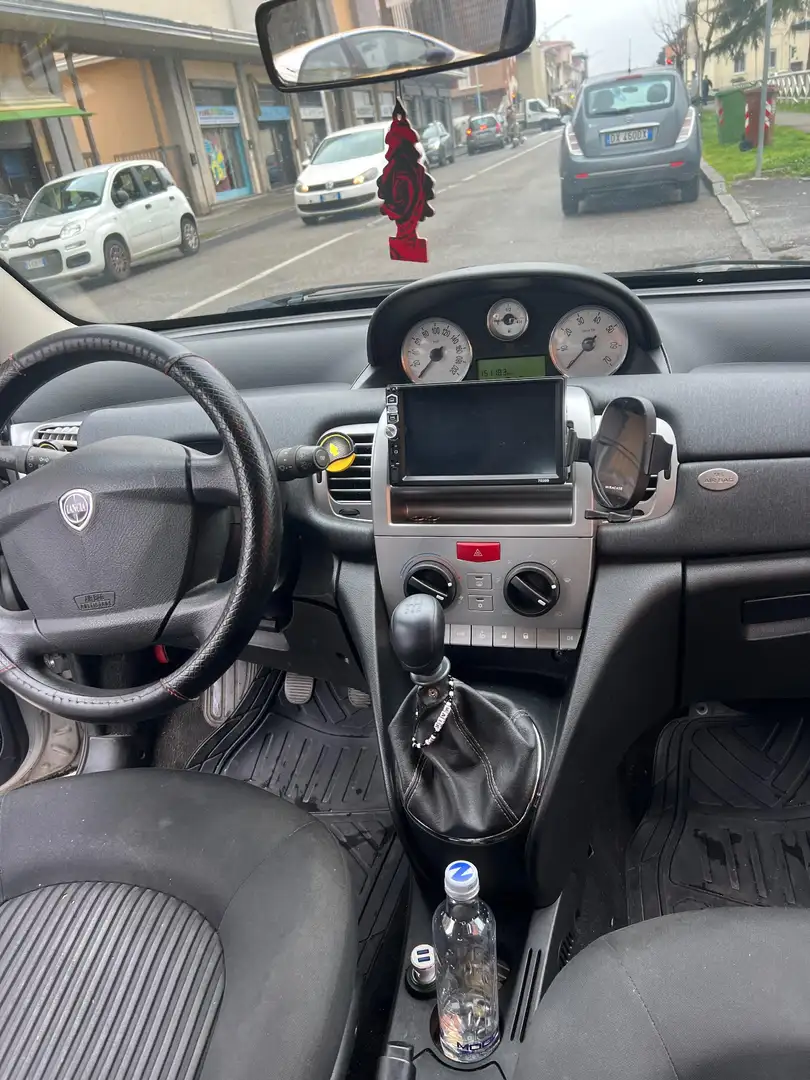 Lancia Ypsilon 1.4 8v Argento ecochic Gpl - 1