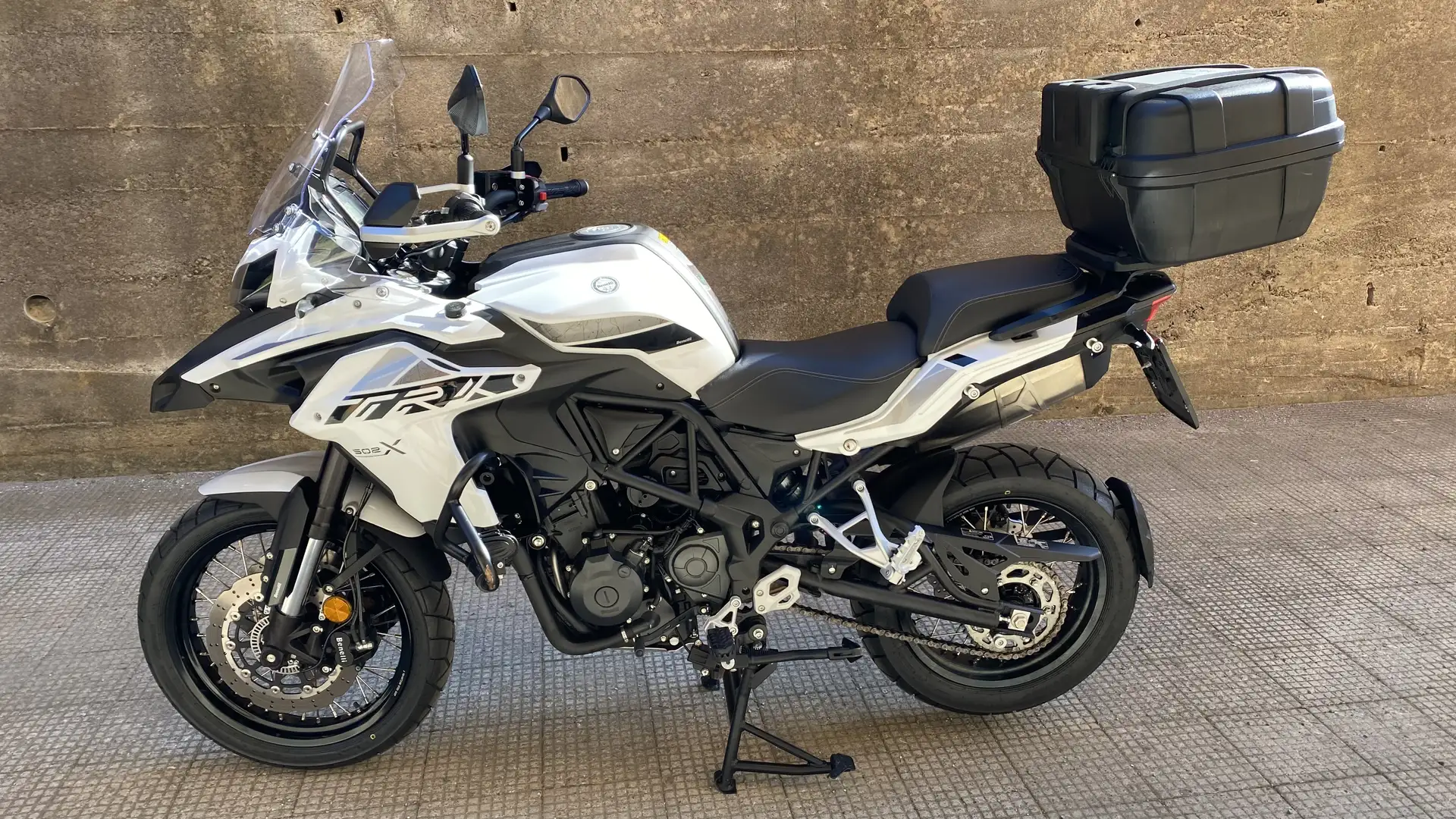 Benelli TRK 502 x - 1