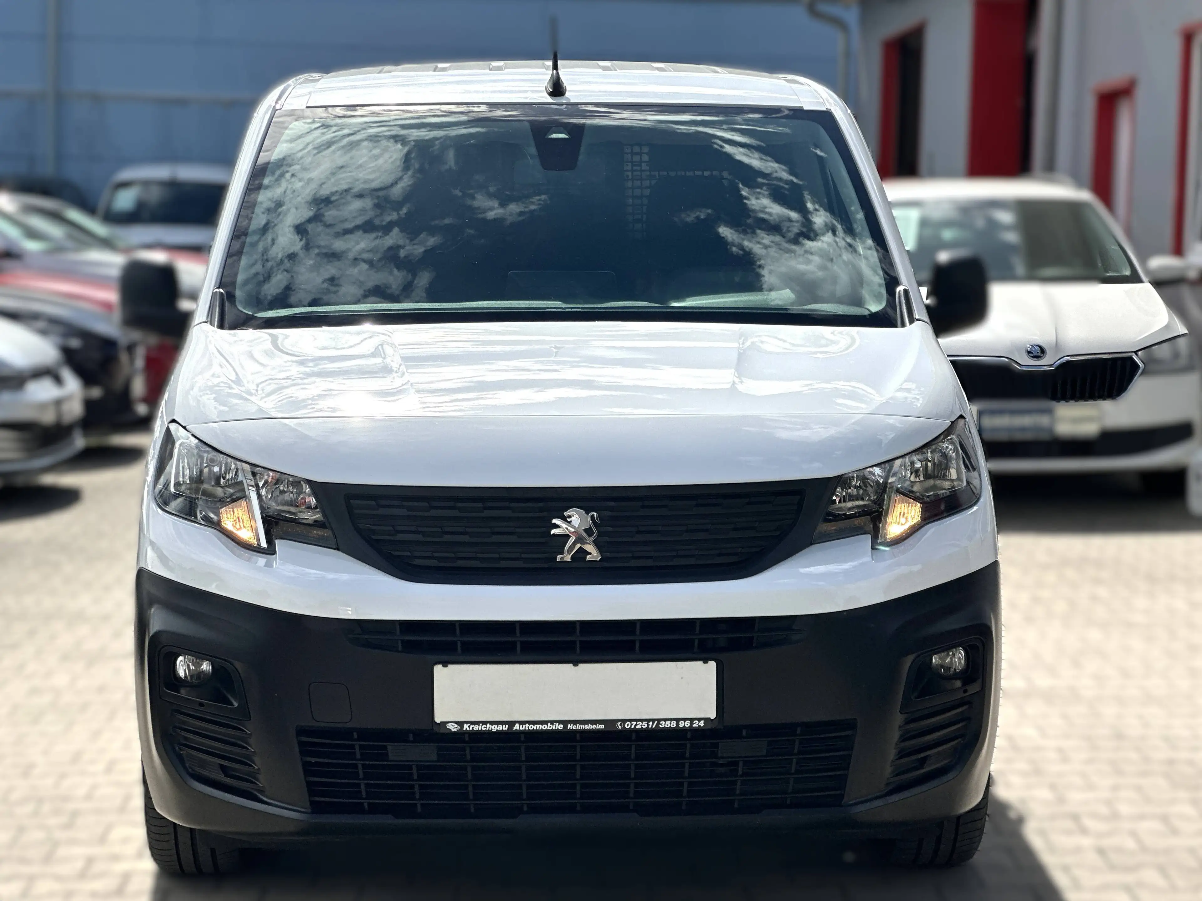 Peugeot Partner Pro FlexCab L2*AUTOMATIK*5-Sitze*AHK*Standheizg*Navi*Klimaauto*Tempo — photo 9