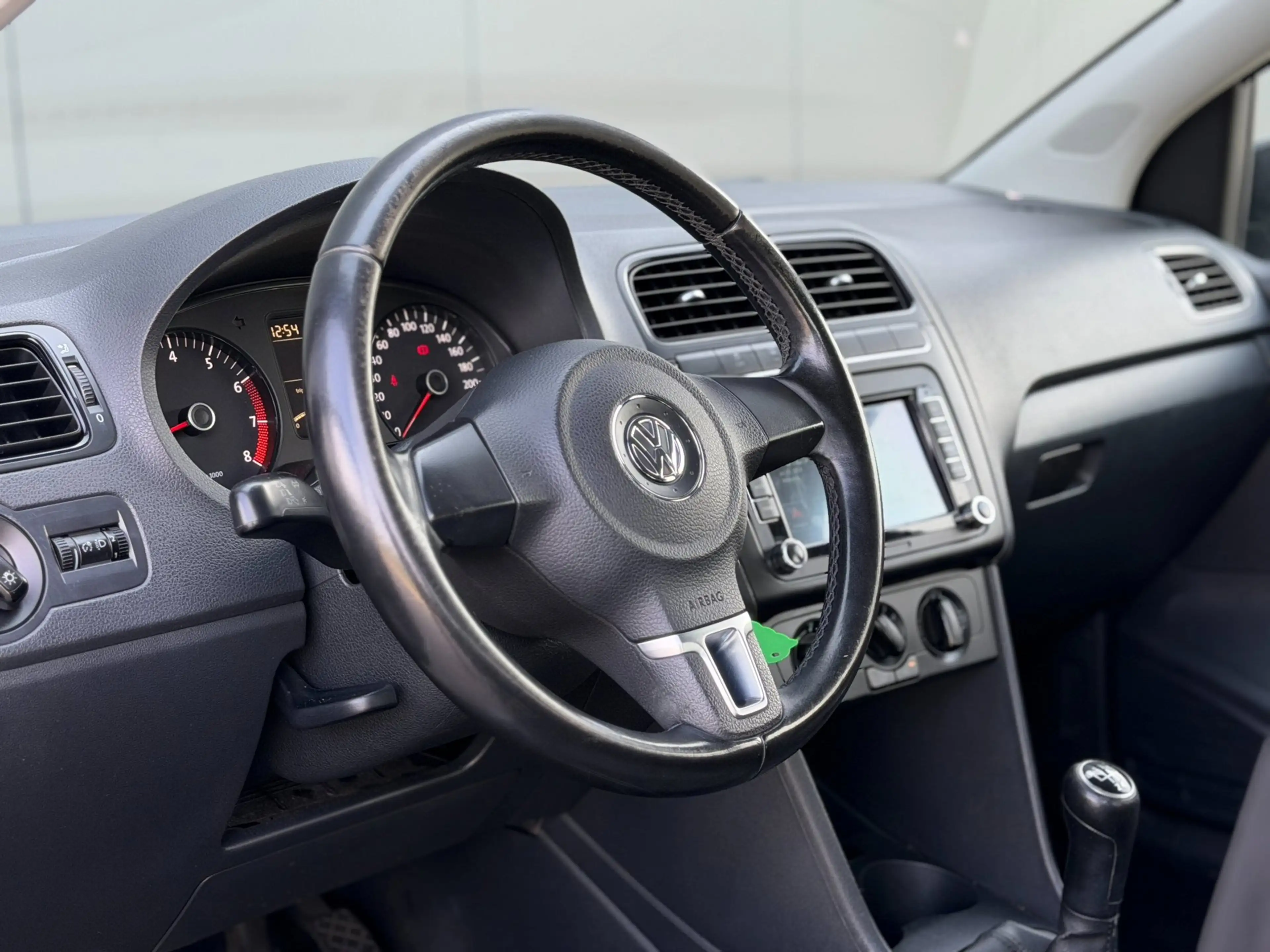 Volkswagen Polo 1.4-16V | CARPLAY | AIRCO | TREKHAAK | 5 DEURS — photo 10