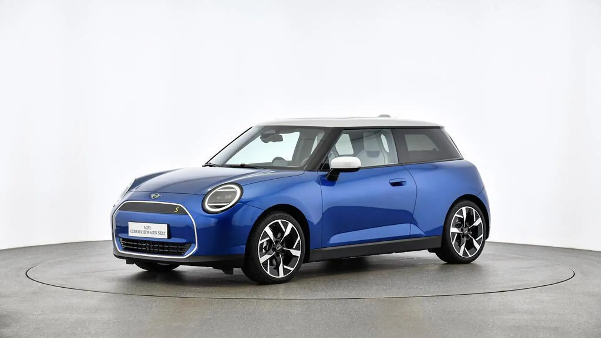 MINI Cooper SE Favoured Trim Bleu - 1