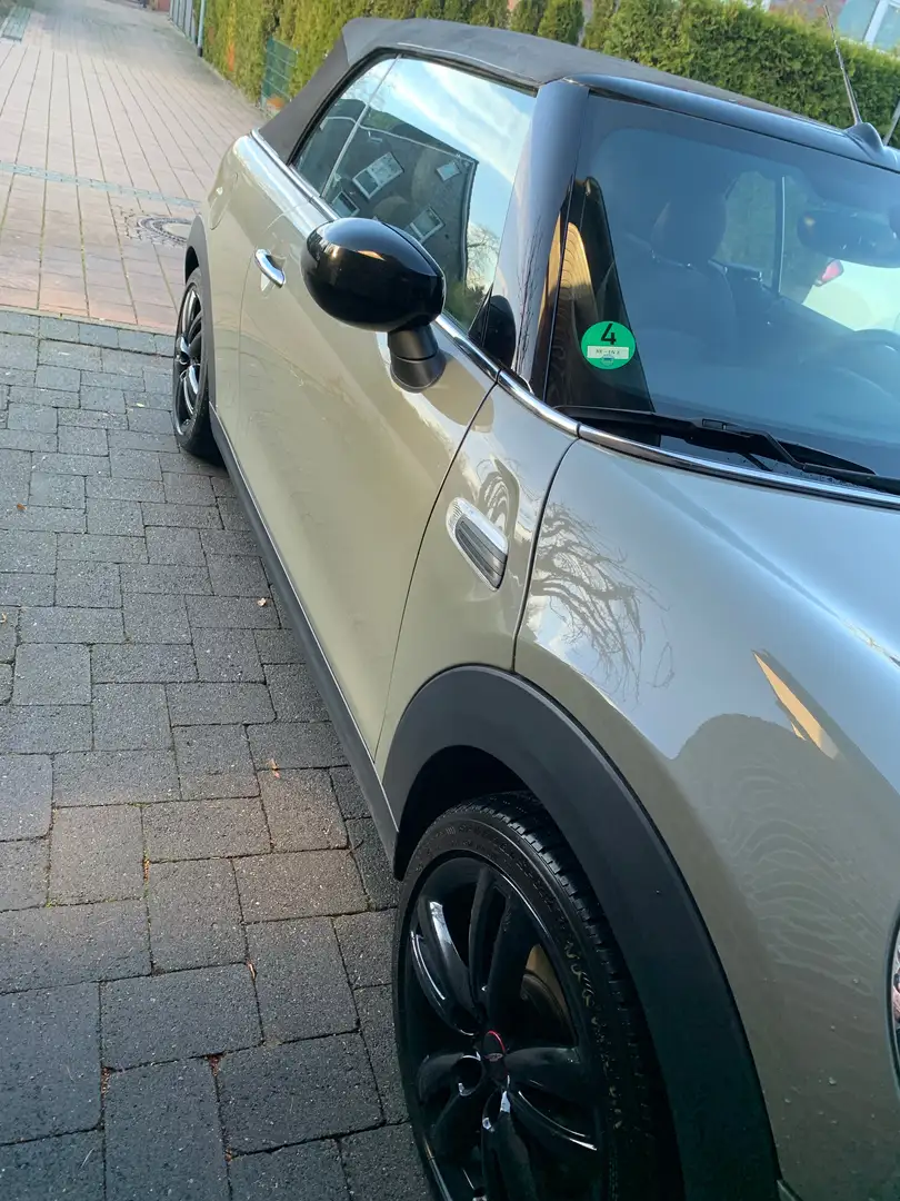 MINI Cooper Cabrio Cabrio mit Schiebedach Funktion Irrtum vorbehalten Gri - 2