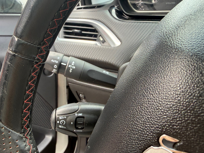 Peugeot 2008 1.2 PureTech Allure Volle Automaat GT Line Camera — photo 15