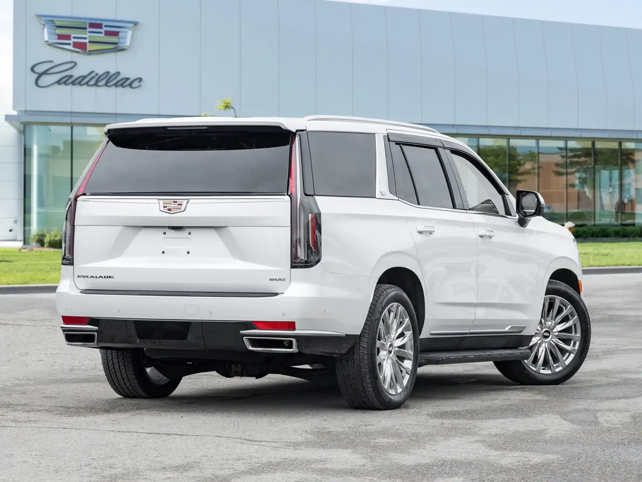 Cadillac Escalade снимка Cadillac Escalade