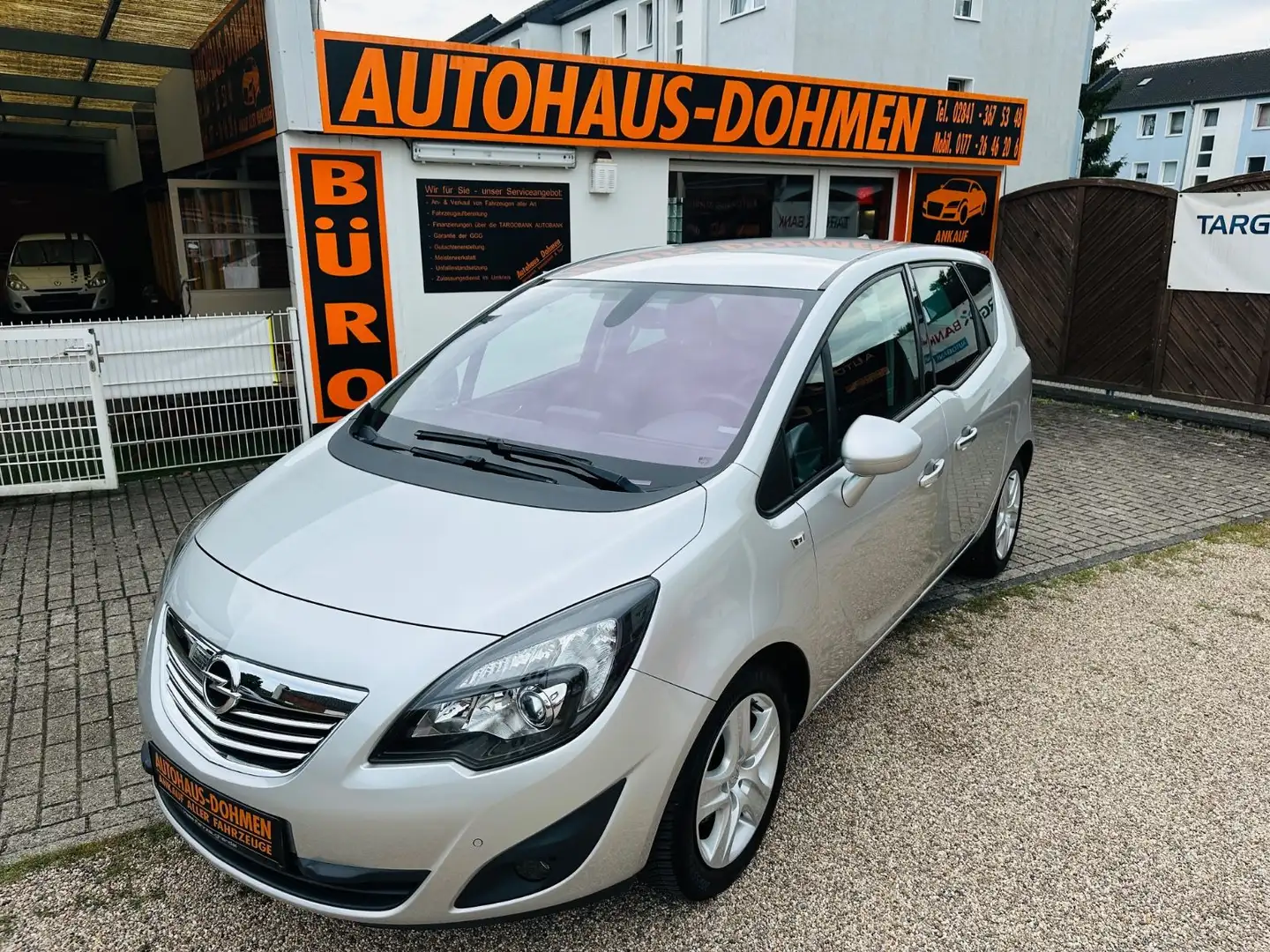 Opel Meriva B Innovation+Scheckheft gepflegt bei Opel Silber - 1
