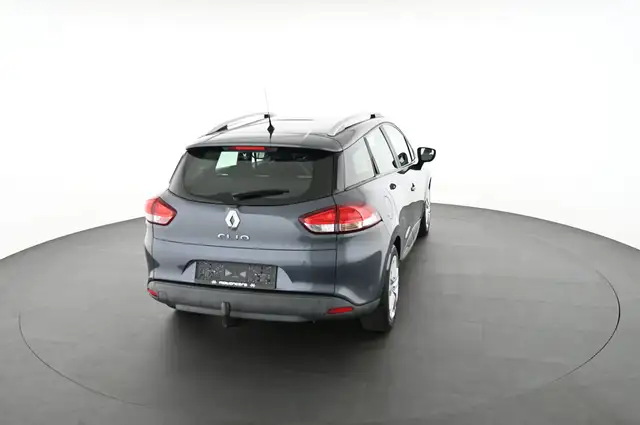 Renault Clio view 12