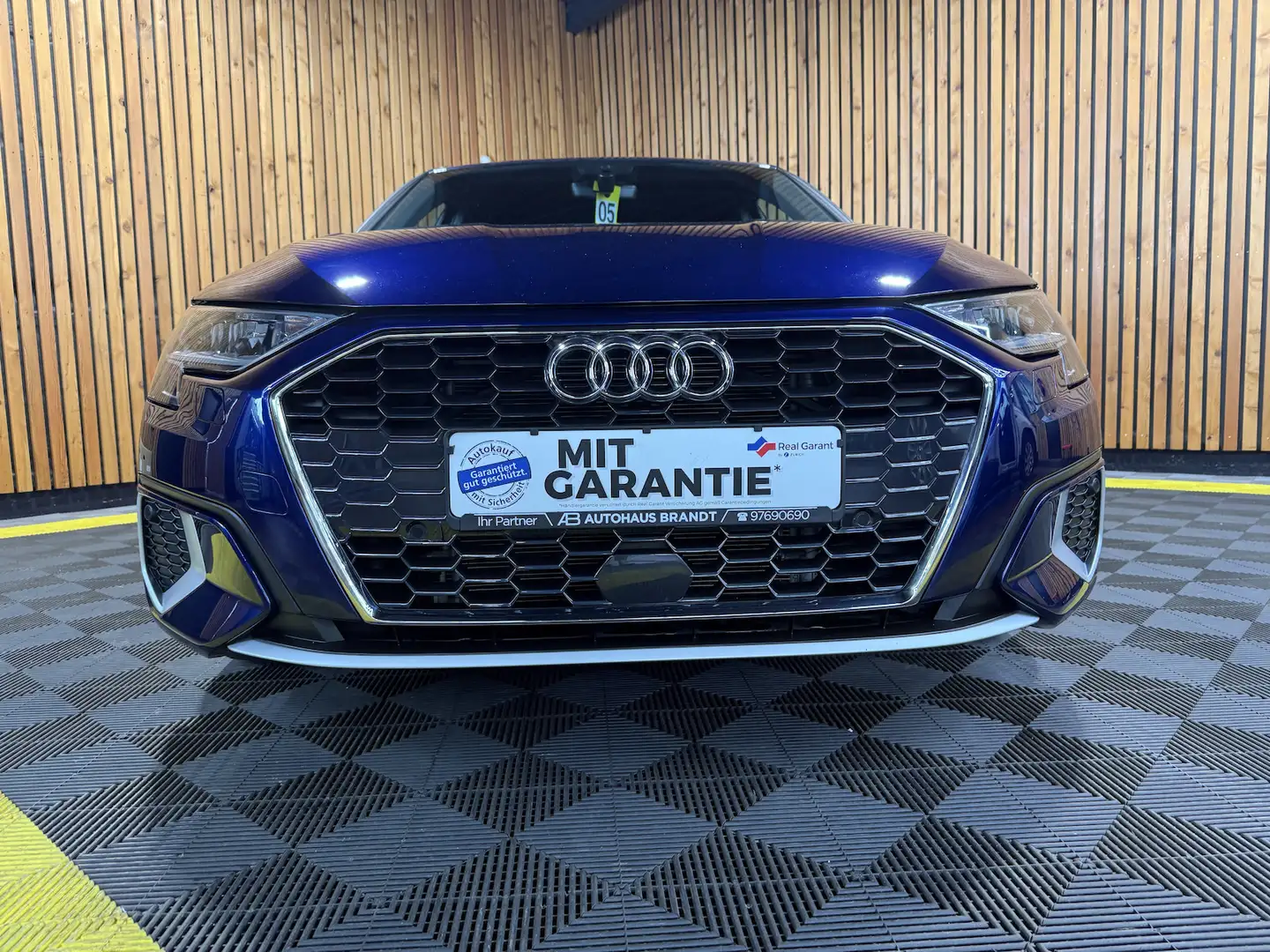 Audi A3 Sportback advanced TFSI *Navi*LED*Kam*Virtual Blau - 2